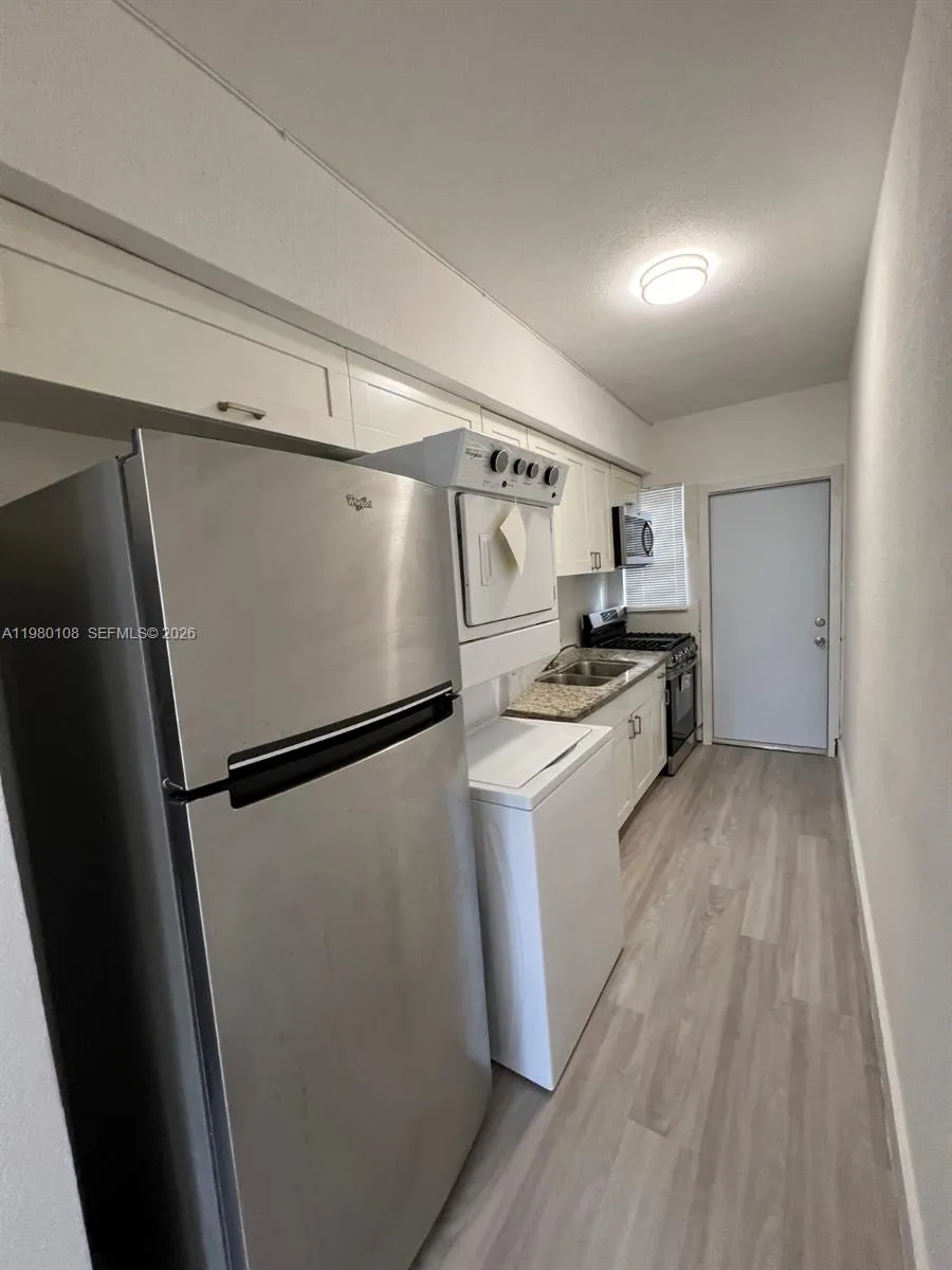 1900 Calais Dr 1904, Miami Beach, Florida 33141, Miami Beach, Florida 33141, 2 Bedrooms Bedrooms, ,1 BathroomBathrooms,Residential Lease,For Rent,1900 Calais Dr 1904, Miami Beach, Florida 33141,A11980108