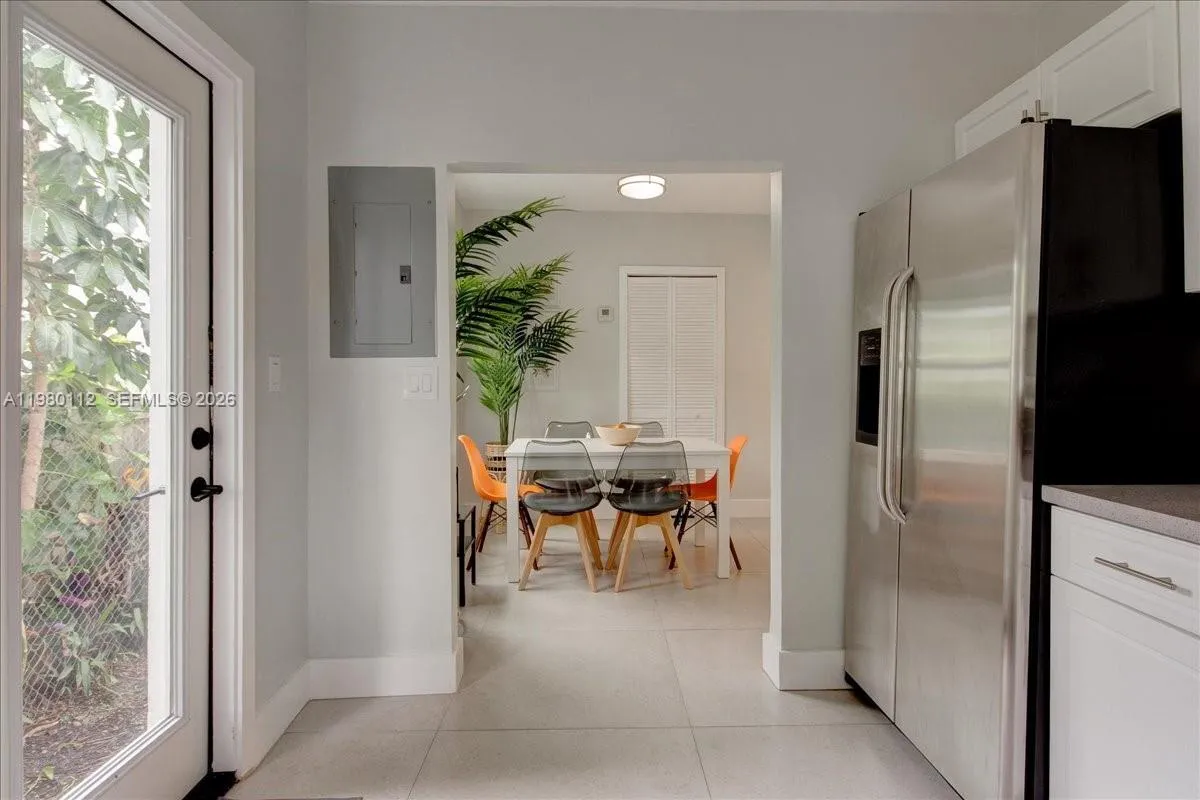 968 Ne 80th St A, Miami, Florida 33138, Miami, Florida 33138, 3 Bedrooms Bedrooms, ,2 BathroomsBathrooms,Residential Lease,For Rent,968 Ne 80th St A, Miami, Florida 33138,A11980112