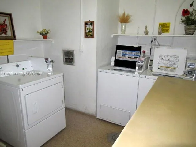 580 Egret Dr 216, Hallandale Beach, Florida 33009, Hallandale Beach, Florida 33009, 2 Bedrooms Bedrooms, ,2 BathroomsBathrooms,Residential Lease,For Rent,580 Egret Dr 216, Hallandale Beach, Florida 33009,A11978914