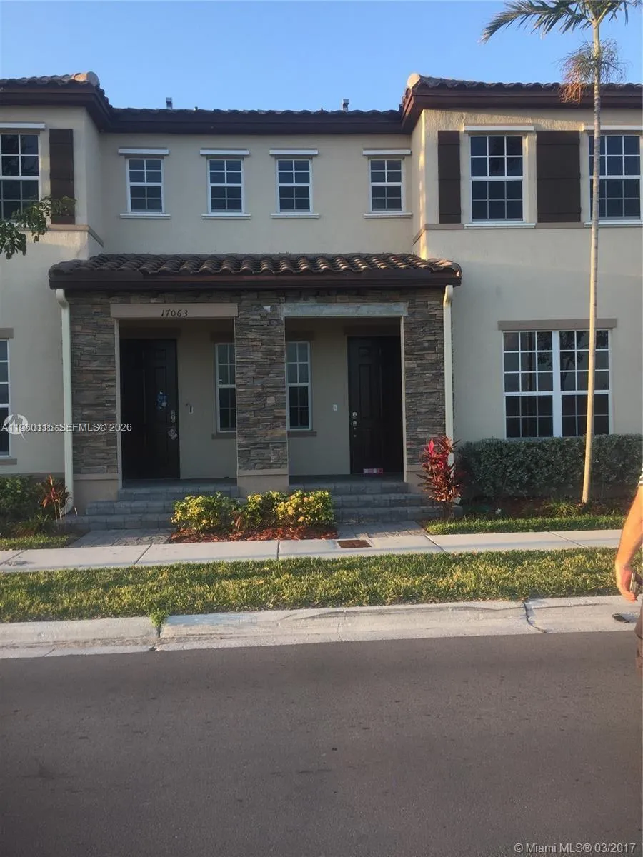 17059 Sw 96 St, Miami, Florida 33196, Miami, Florida 33196, 3 Bedrooms Bedrooms, ,2 BathroomsBathrooms,Residential Lease,For Rent,17059 Sw 96 St, Miami, Florida 33196,A11980115