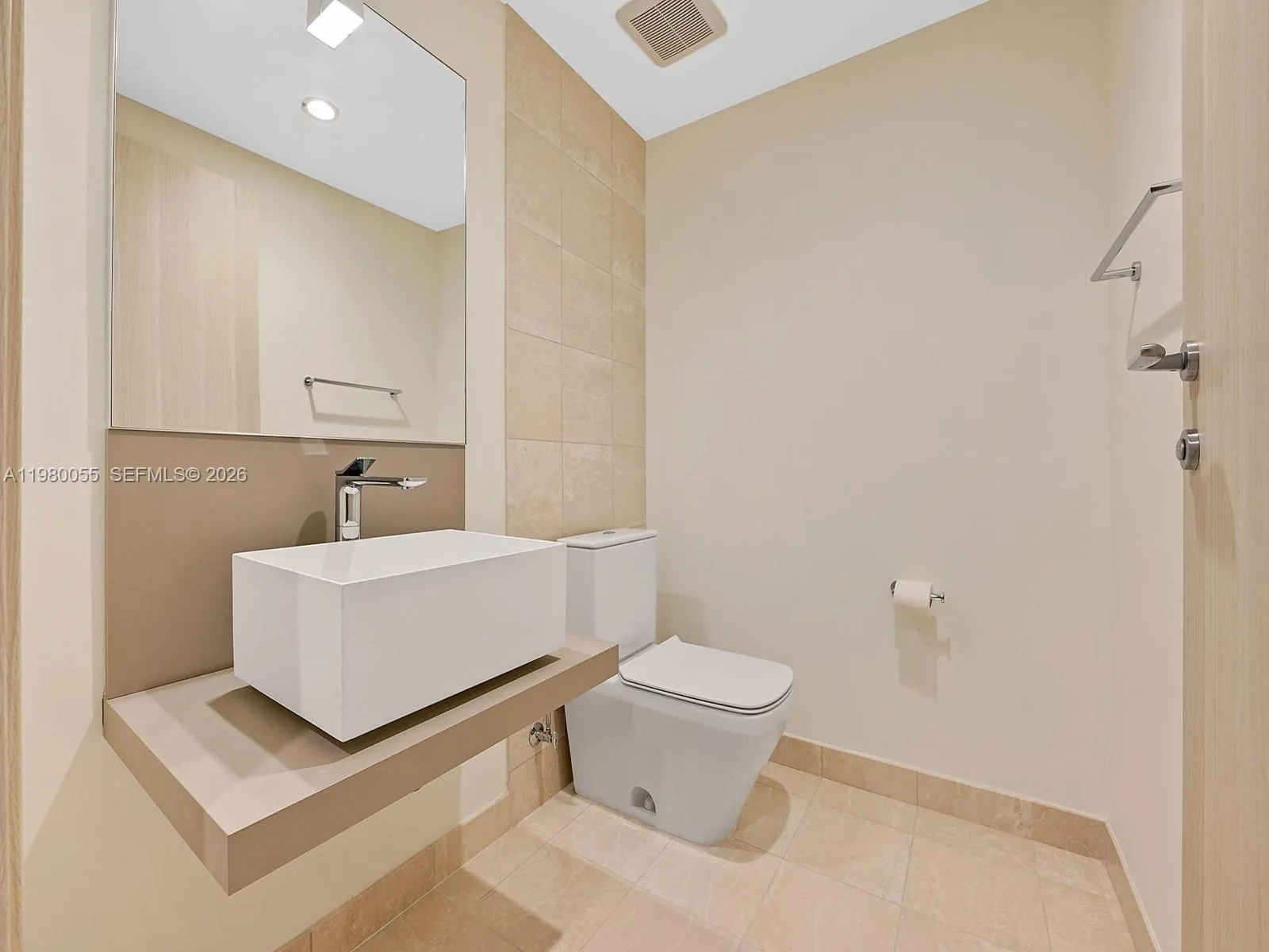 1000 Brickell Plz 3402, Miami, Florida 33131, Miami, Florida 33131, 3 Bedrooms Bedrooms, ,3 BathroomsBathrooms,Residential Lease,For Rent,1000 Brickell Plz 3402, Miami, Florida 33131,A11980055