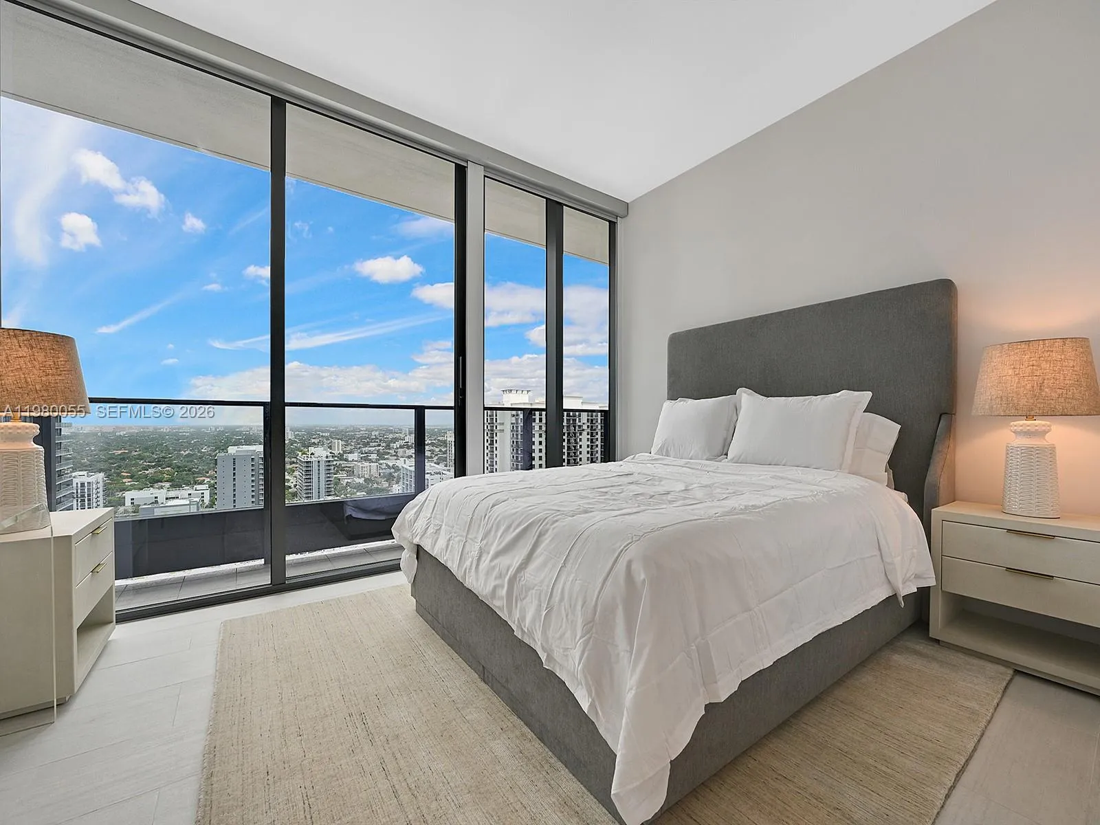 1000 Brickell Plz 3402, Miami, Florida 33131, Miami, Florida 33131, 3 Bedrooms Bedrooms, ,3 BathroomsBathrooms,Residential Lease,For Rent,1000 Brickell Plz 3402, Miami, Florida 33131,A11980055