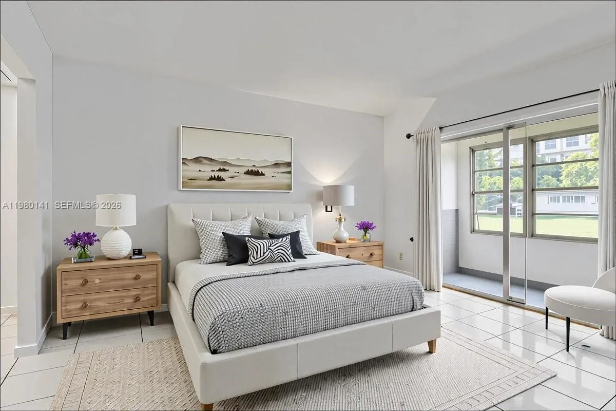 2200 Park Ln 109, Hollywood, Florida 33021, Hollywood, Florida 33021, 1 Bedroom Bedrooms, ,1 BathroomBathrooms,Residential Lease,For Rent,2200 Park Ln 109, Hollywood, Florida 33021,A11980141