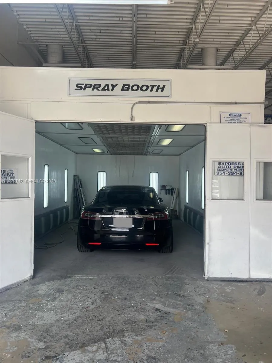 2000 Sw 71st Ter # B3, Davie, Florida 33317, Davie, Florida 33317, ,Business Opportunity,For Sale,2000 Sw 71st Ter # B3, Davie, Florida 33317,A11979762