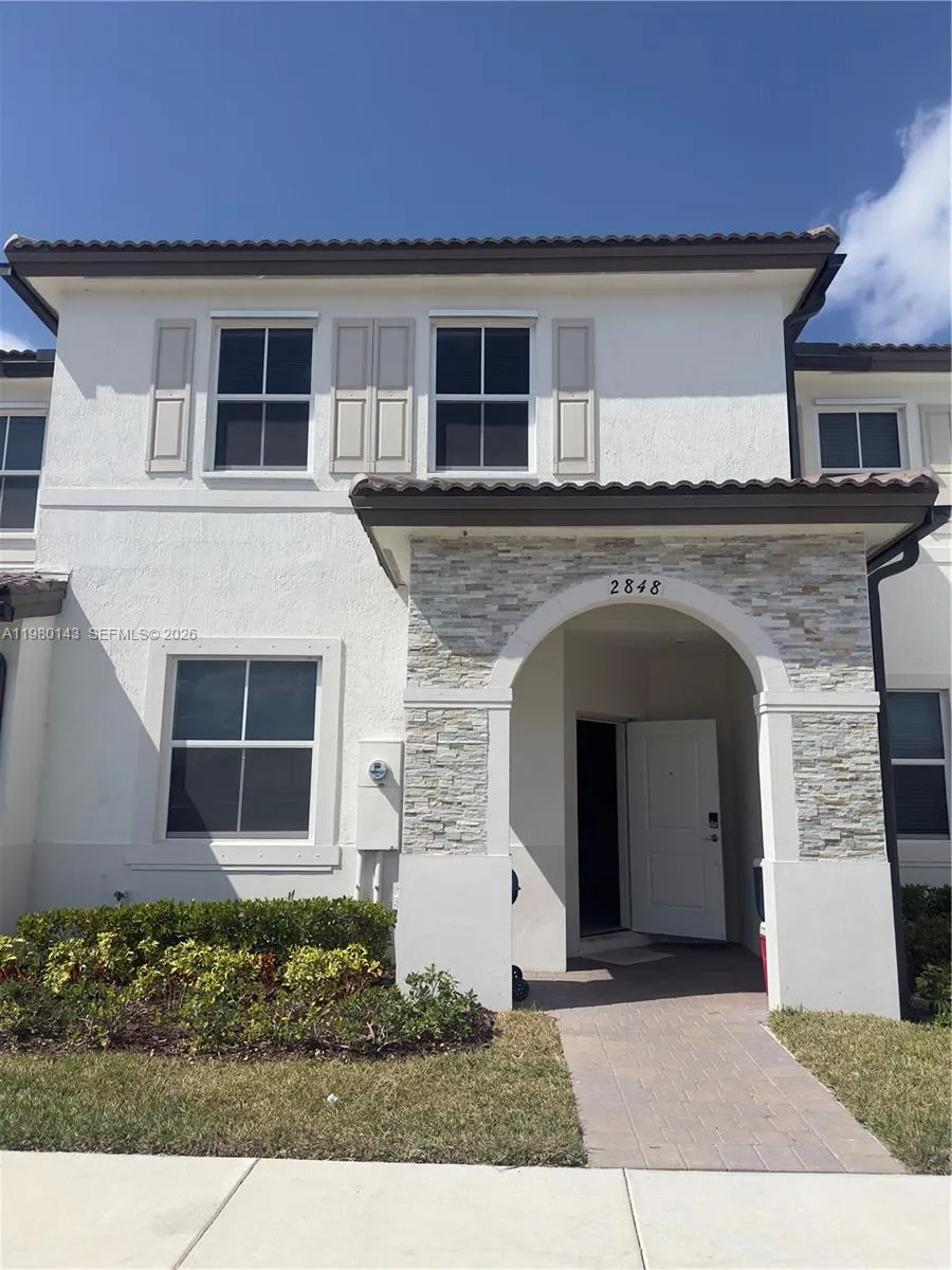 2848 Se 26th Ter 2848, Homestead, Florida 33035, Homestead, Florida 33035, 3 Bedrooms Bedrooms, ,2 BathroomsBathrooms,Residential Lease,For Rent,2848 Se 26th Ter 2848, Homestead, Florida 33035,A11980143