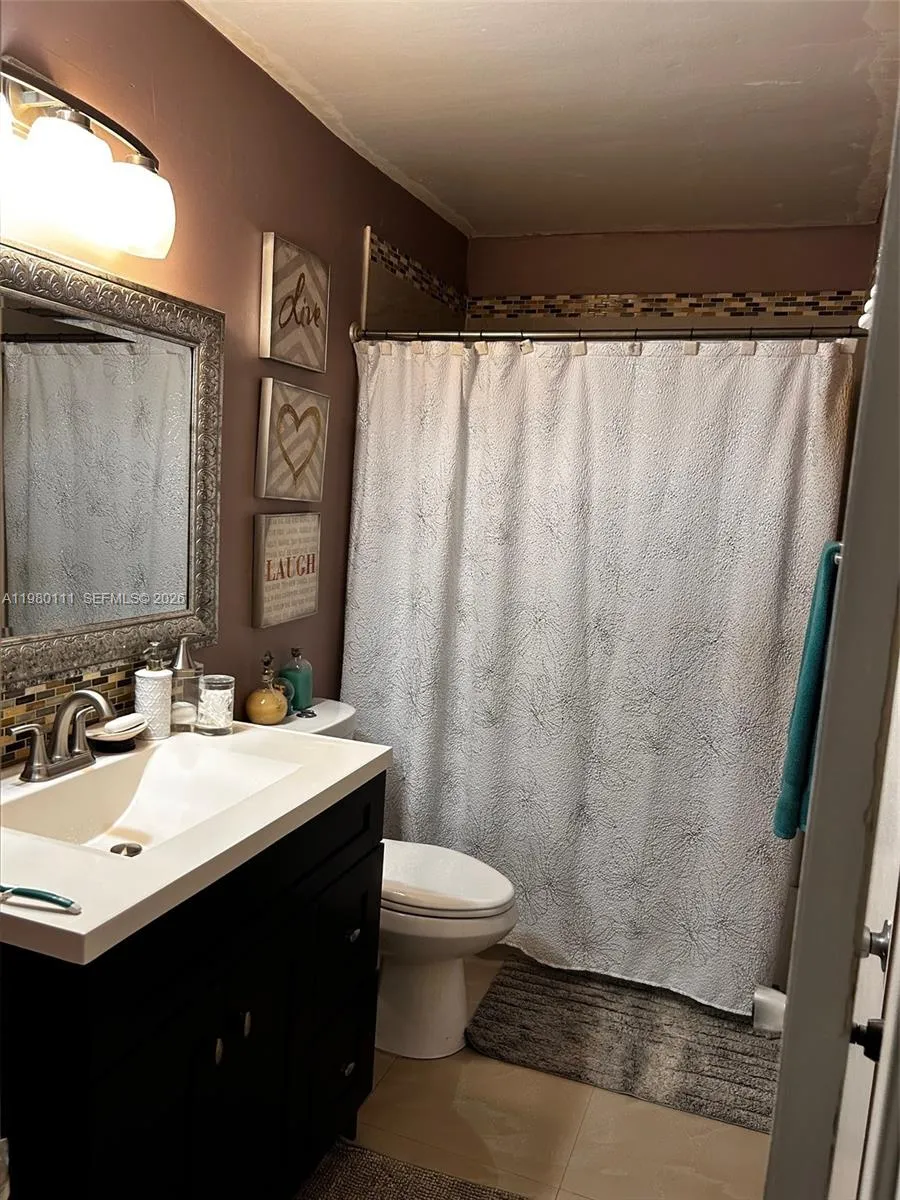 8404 N Missionwood Cir, Miramar, Florida 33025, Miramar, Florida 33025, 2 Bedrooms Bedrooms, ,1 BathroomBathrooms,Residential,For Sale,8404 N Missionwood Cir, Miramar, Florida 33025,A11980111