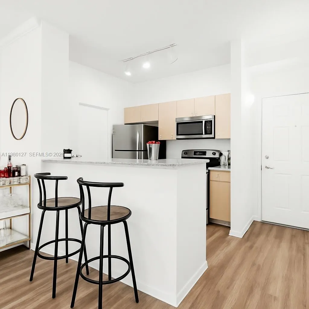1900 Van Buren St 112b, Hollywood, Florida 33020, Hollywood, Florida 33020, 1 Bedroom Bedrooms, ,1 BathroomBathrooms,Residential,For Sale,1900 Van Buren St 112b, Hollywood, Florida 33020,A11980127