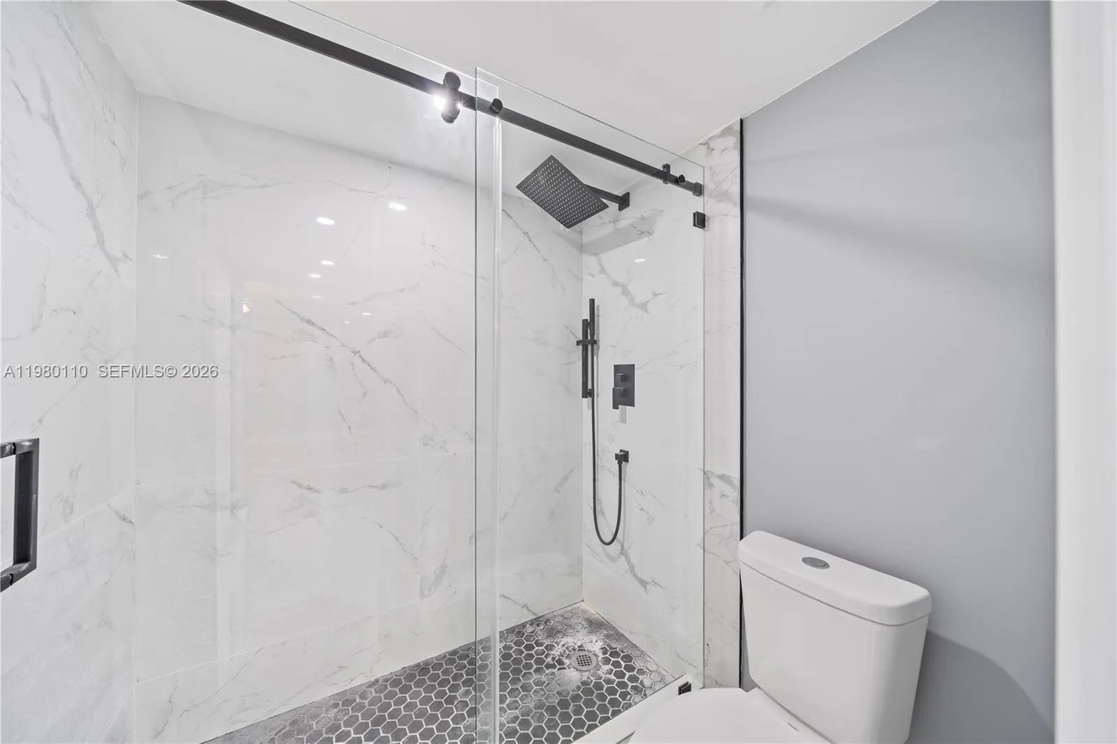 1001 Colony Point Cir 114, Pembroke Pines, Florida, Pembroke Pines, Florida 33026, 2 Bedrooms Bedrooms, ,2 BathroomsBathrooms,Residential,For Sale,1001 Colony Point Cir 114, Pembroke Pines, Florida,A11980110