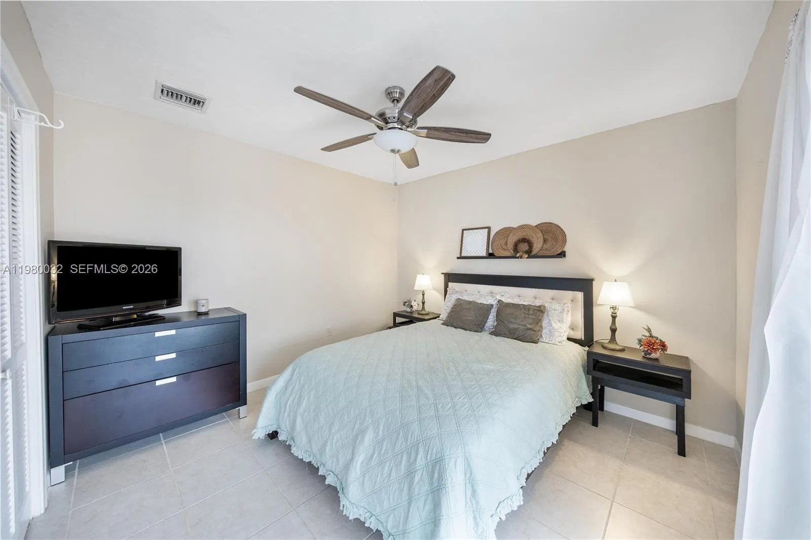 10020 Sw 83rd St, Miami, Florida 33173, Miami, Florida 33173, 4 Bedrooms Bedrooms, ,3 BathroomsBathrooms,Residential,For Sale,10020 Sw 83rd St, Miami, Florida 33173,A11980032