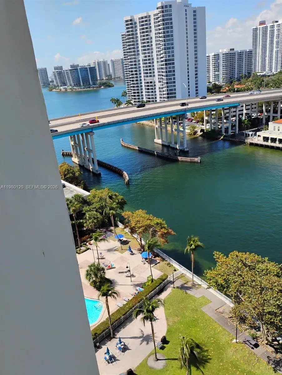 19390 Collins Ave 1619, Sunny Isles Beach, Florida, Sunny Isles Beach, Florida 33160, 1 Bedroom Bedrooms, ,1 BathroomBathrooms,Residential,For Sale,19390 Collins Ave 1619, Sunny Isles Beach, Florida,A11980120