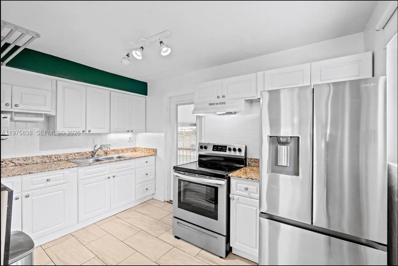 5754 Sw 20th St, West Park, Florida 33023, West Park, Florida 33023, 2 Bedrooms Bedrooms, ,1 BathroomBathrooms,Residential Lease,For Rent,5754 Sw 20th St, West Park, Florida 33023,A11975838