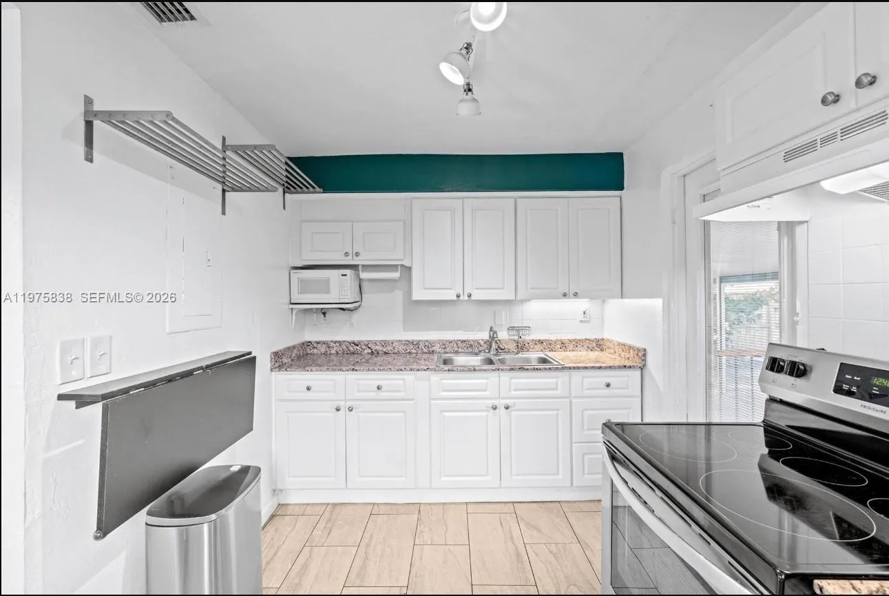 5754 Sw 20th St, West Park, Florida 33023, West Park, Florida 33023, 2 Bedrooms Bedrooms, ,1 BathroomBathrooms,Residential Lease,For Rent,5754 Sw 20th St, West Park, Florida 33023,A11975838