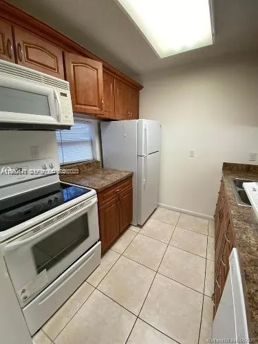 8560 N Sherman Cir 404, Miramar, Florida 33025, Miramar, Florida 33025, 1 Bedroom Bedrooms, ,1 BathroomBathrooms,Residential Lease,For Rent,8560 N Sherman Cir 404, Miramar, Florida 33025,A11980171