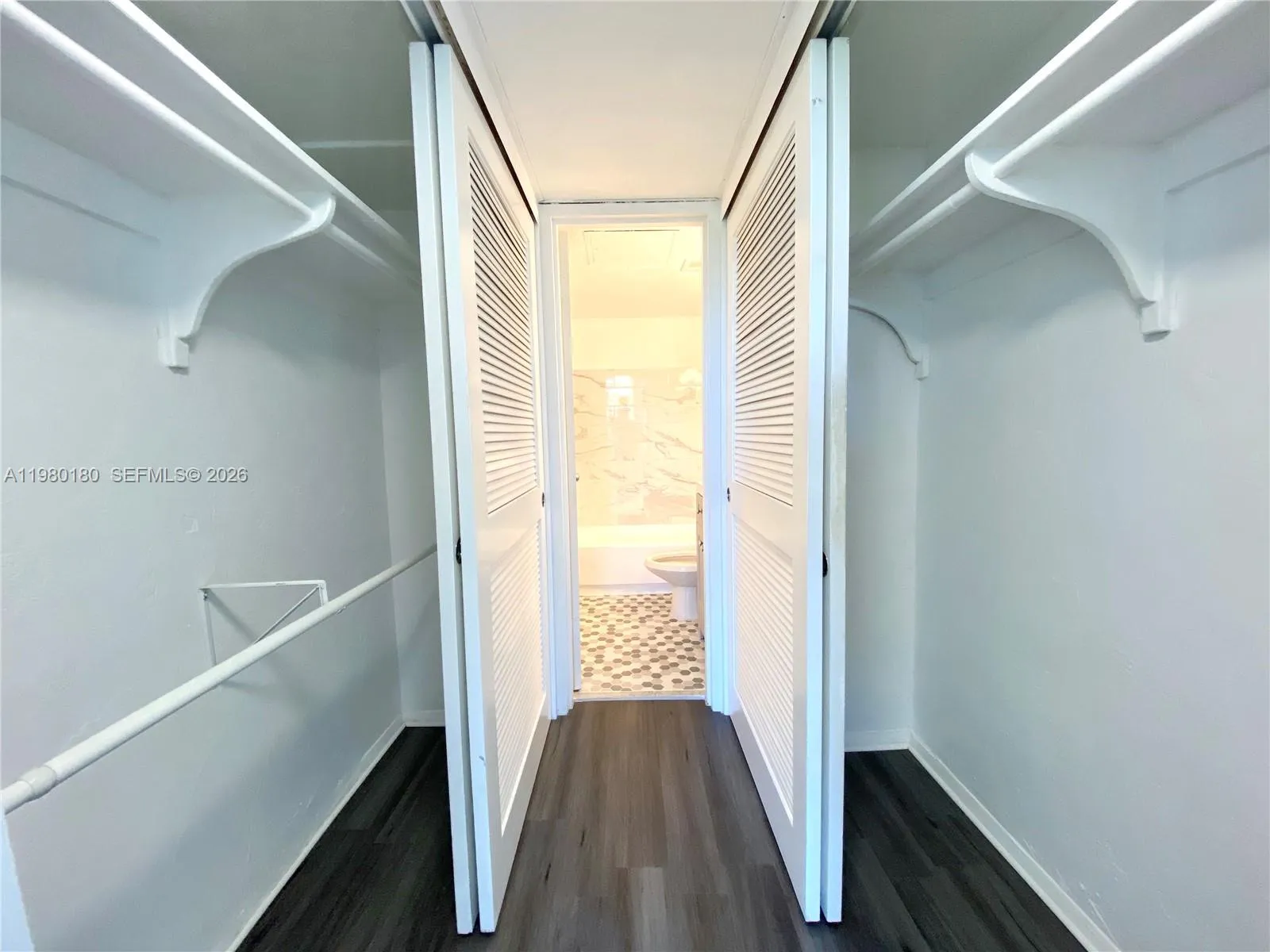 1500 Bay Rd 234s, Miami Beach, Florida 33139, Miami Beach, Florida 33139, 2 Bedrooms Bedrooms, ,2 BathroomsBathrooms,Residential Lease,For Rent,1500 Bay Rd 234s, Miami Beach, Florida 33139,A11980180