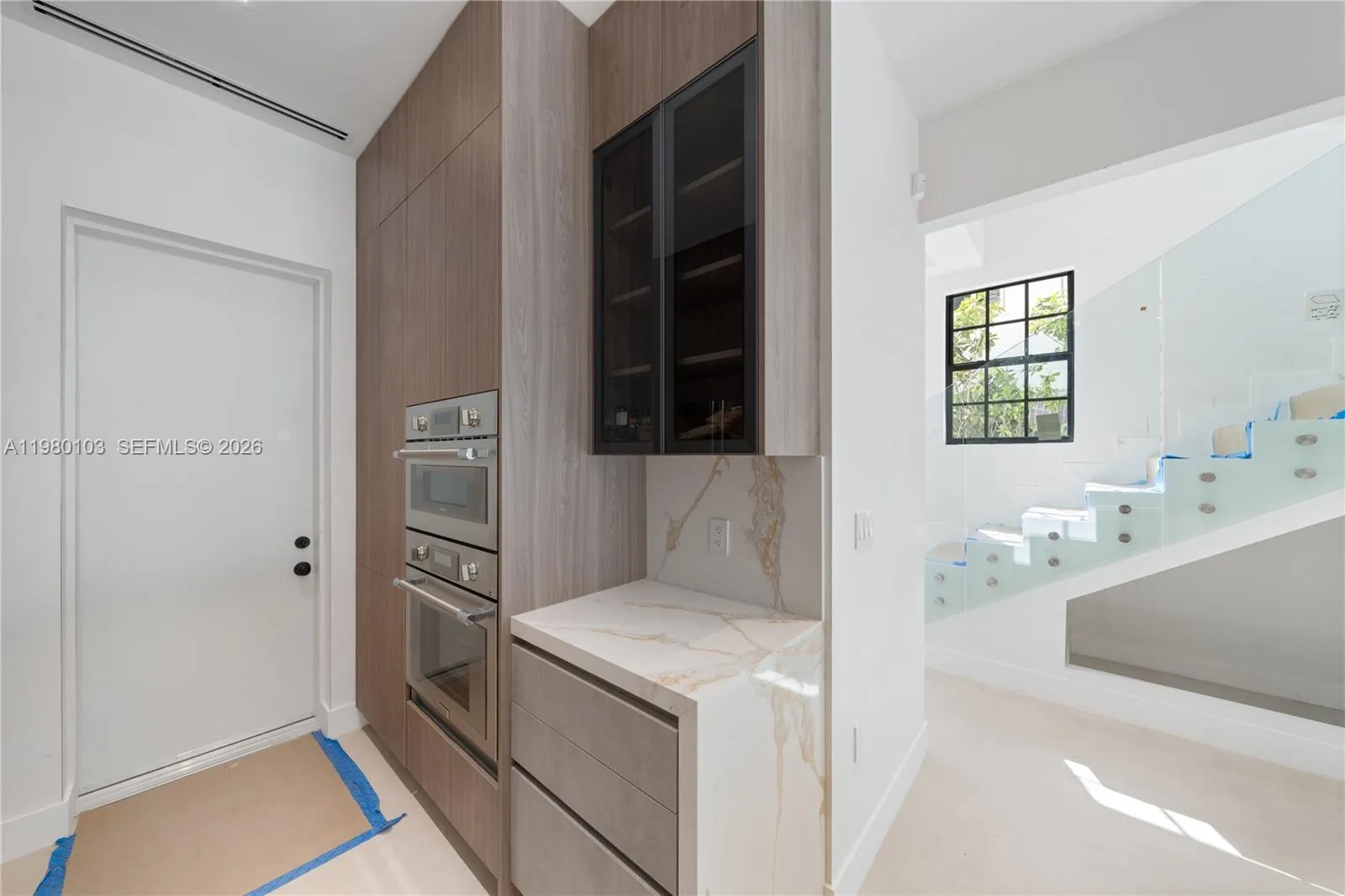 2710 S Le Jeune Rd, Coral Gables, Florida 33134, Coral Gables, Florida 33134, 6 Bedrooms Bedrooms, ,4 BathroomsBathrooms,Residential,For Sale,2710 S Le Jeune Rd, Coral Gables, Florida 33134,A11980103