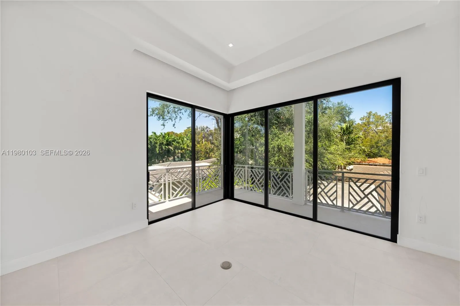 2710 S Le Jeune Rd, Coral Gables, Florida 33134, Coral Gables, Florida 33134, 6 Bedrooms Bedrooms, ,4 BathroomsBathrooms,Residential,For Sale,2710 S Le Jeune Rd, Coral Gables, Florida 33134,A11980103