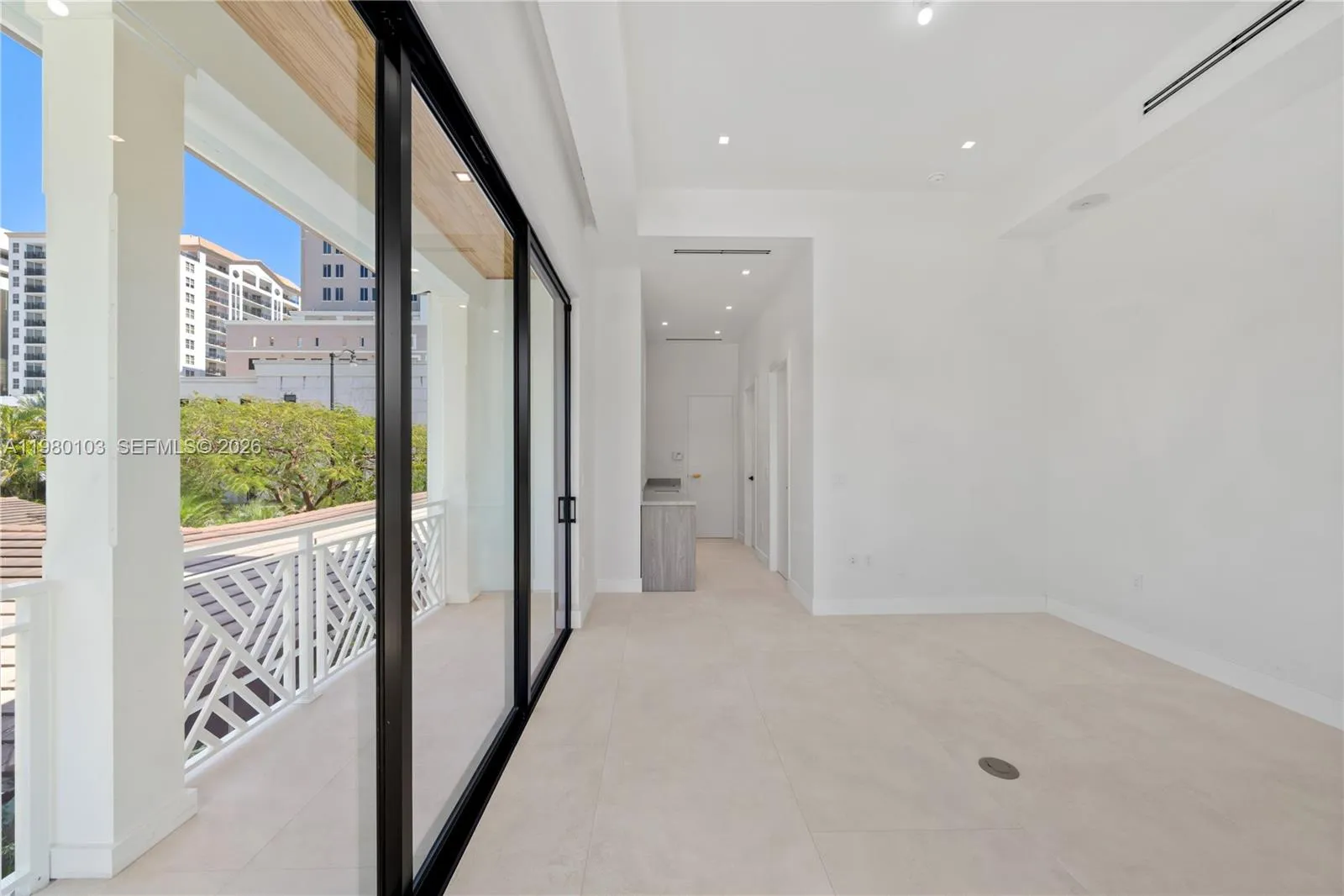 2710 S Le Jeune Rd, Coral Gables, Florida 33134, Coral Gables, Florida 33134, 6 Bedrooms Bedrooms, ,4 BathroomsBathrooms,Residential,For Sale,2710 S Le Jeune Rd, Coral Gables, Florida 33134,A11980103