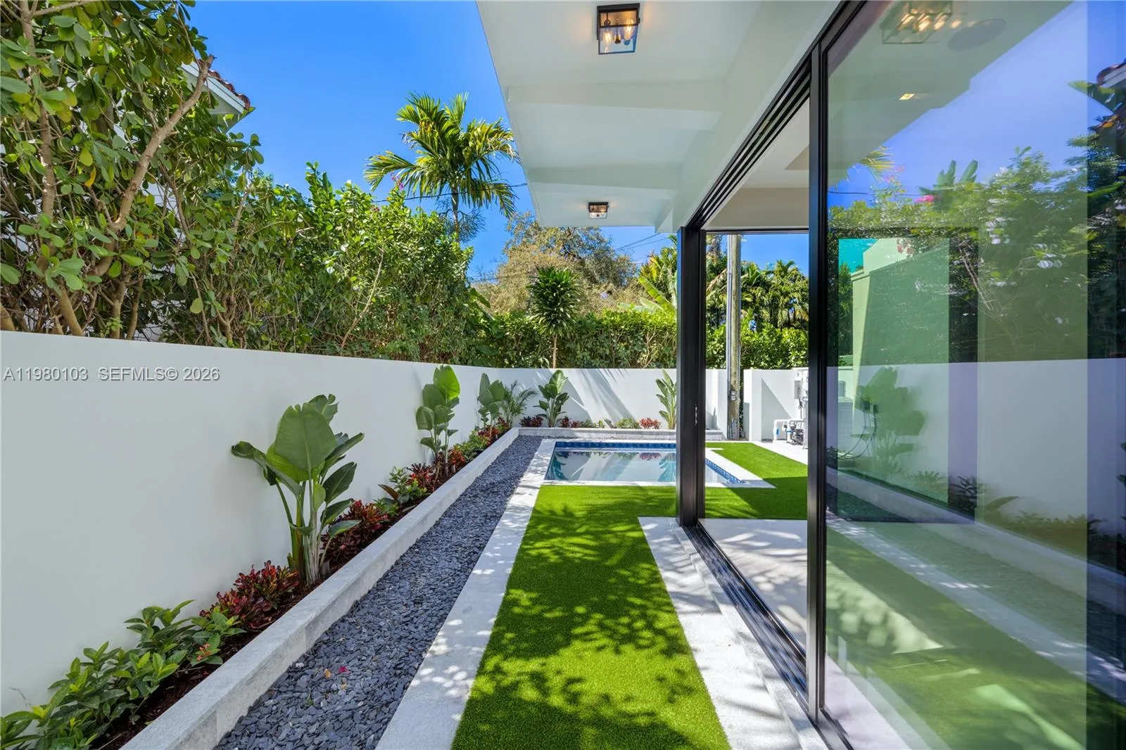 2710 S Le Jeune Rd, Coral Gables, Florida 33134, Coral Gables, Florida 33134, 6 Bedrooms Bedrooms, ,4 BathroomsBathrooms,Residential,For Sale,2710 S Le Jeune Rd, Coral Gables, Florida 33134,A11980103