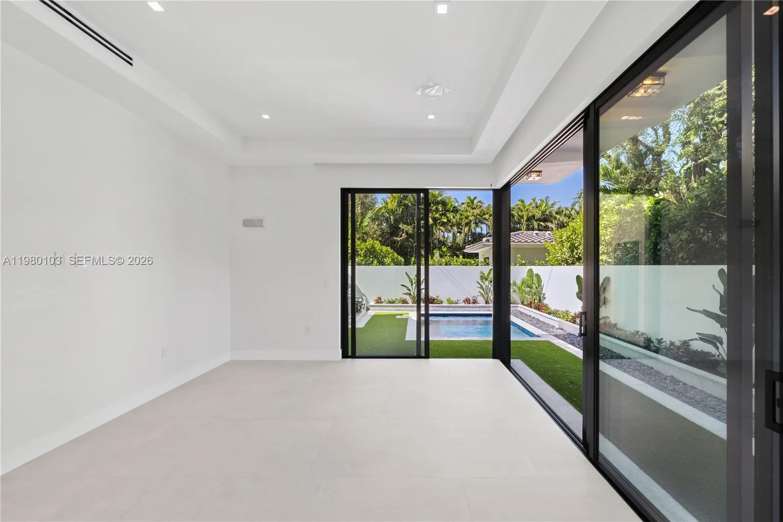 2710 S Le Jeune Rd, Coral Gables, Florida 33134, Coral Gables, Florida 33134, 6 Bedrooms Bedrooms, ,4 BathroomsBathrooms,Residential,For Sale,2710 S Le Jeune Rd, Coral Gables, Florida 33134,A11980103