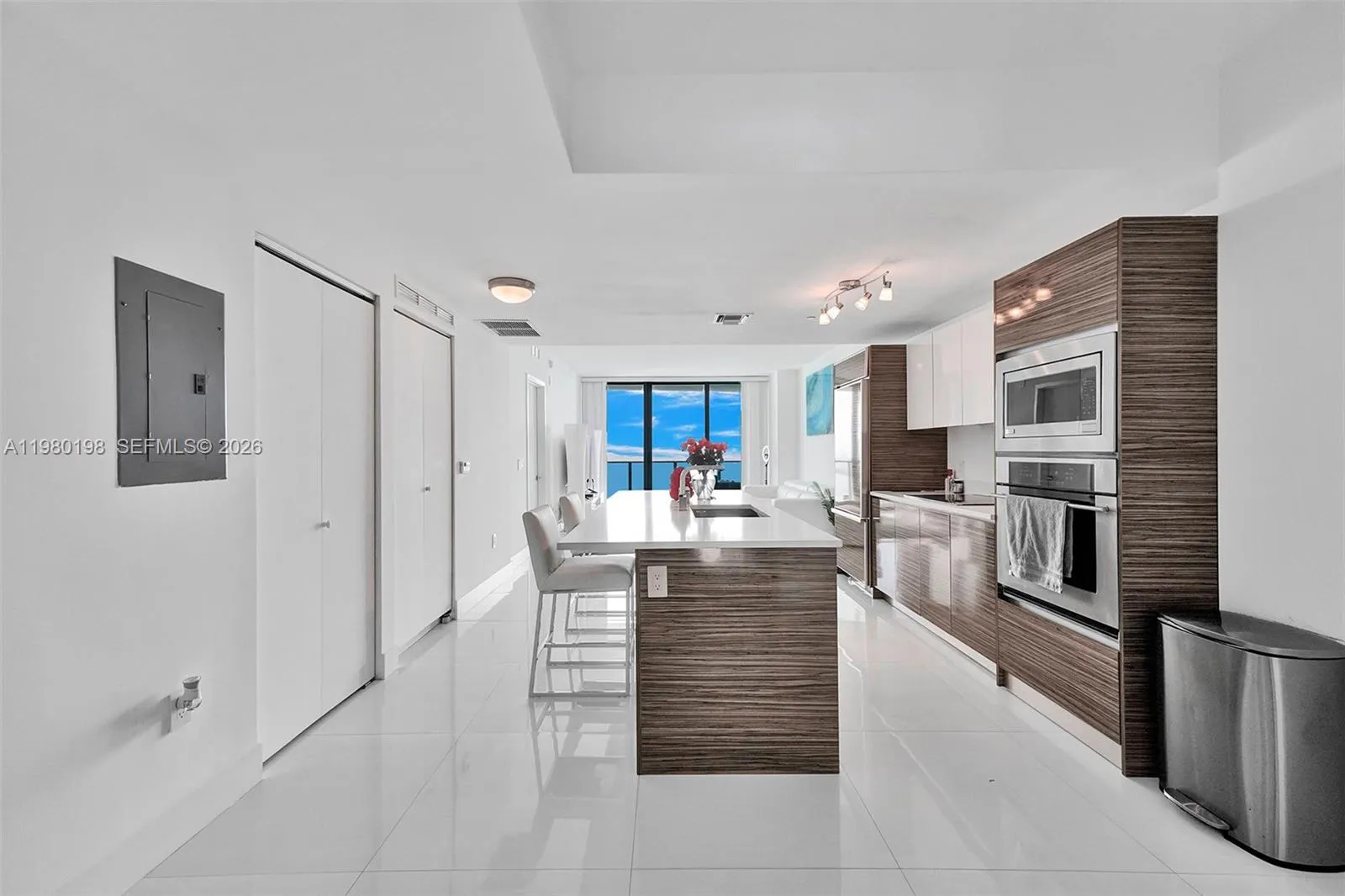 460 Ne 28th St 3403, Miami, Florida 33137, Miami, Florida 33137, 2 Bedrooms Bedrooms, ,2 BathroomsBathrooms,Residential Lease,For Rent,460 Ne 28th St 3403, Miami, Florida 33137,A11980198