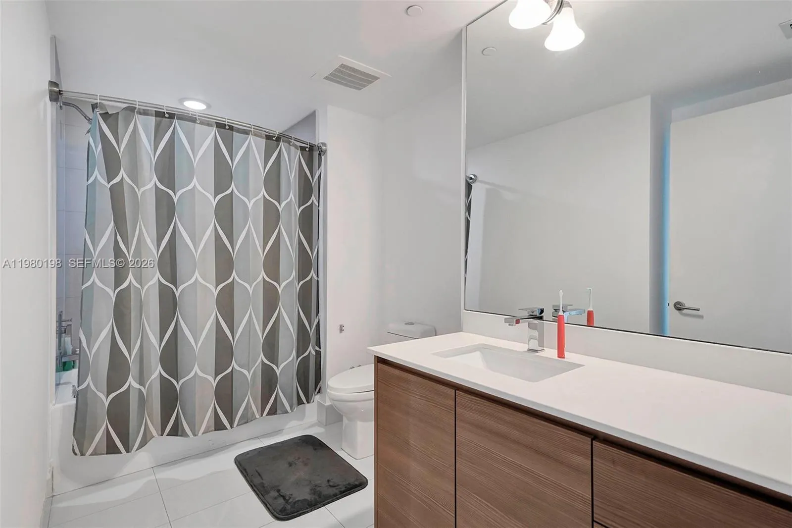460 Ne 28th St 3403, Miami, Florida 33137, Miami, Florida 33137, 2 Bedrooms Bedrooms, ,2 BathroomsBathrooms,Residential Lease,For Rent,460 Ne 28th St 3403, Miami, Florida 33137,A11980198