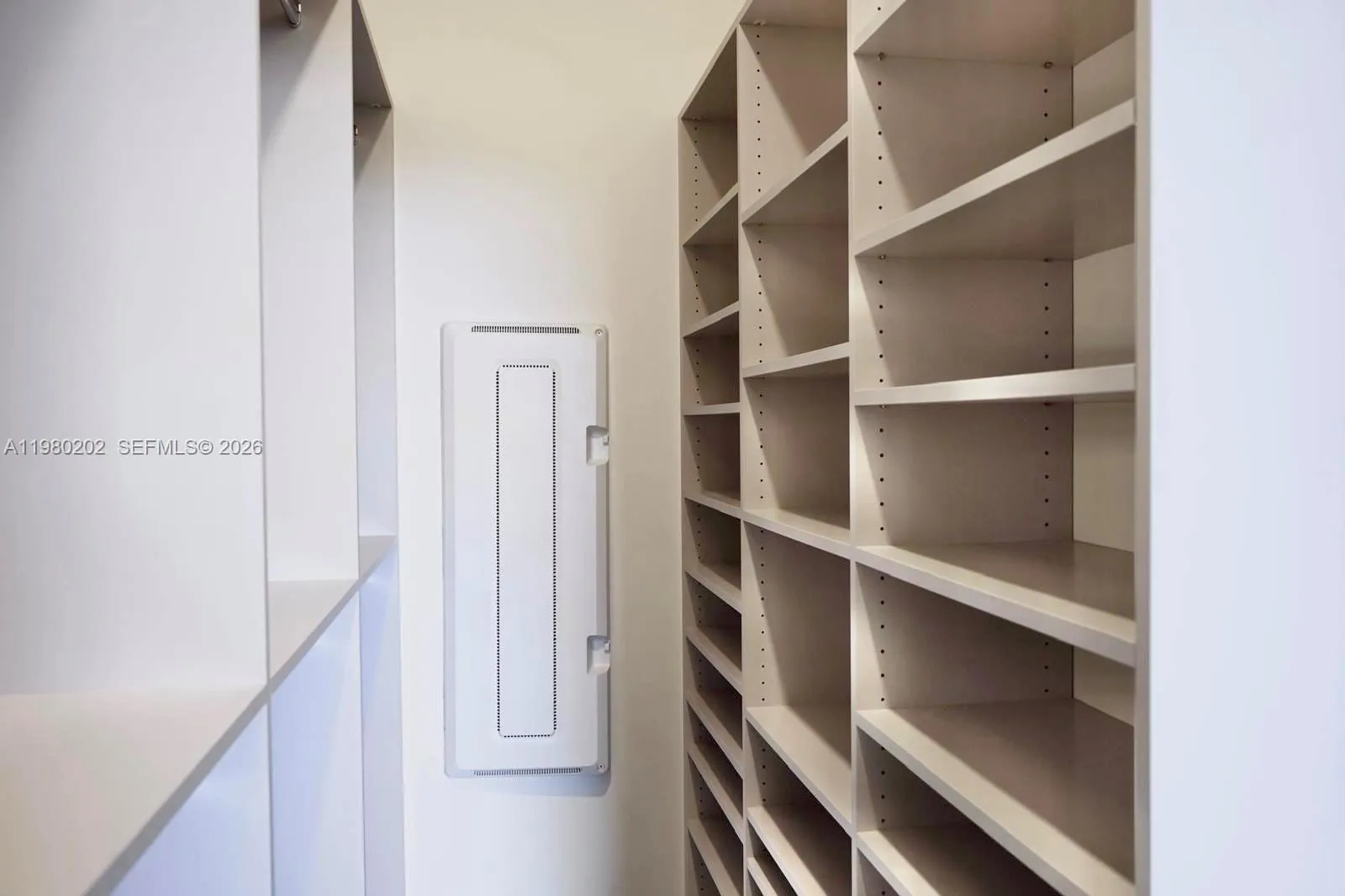 7925 Nw 104th Ave 32, Doral, Florida 33178, Doral, Florida 33178, 2 Bedrooms Bedrooms, ,2 BathroomsBathrooms,Residential Lease,For Rent,7925 Nw 104th Ave 32, Doral, Florida 33178,A11980202