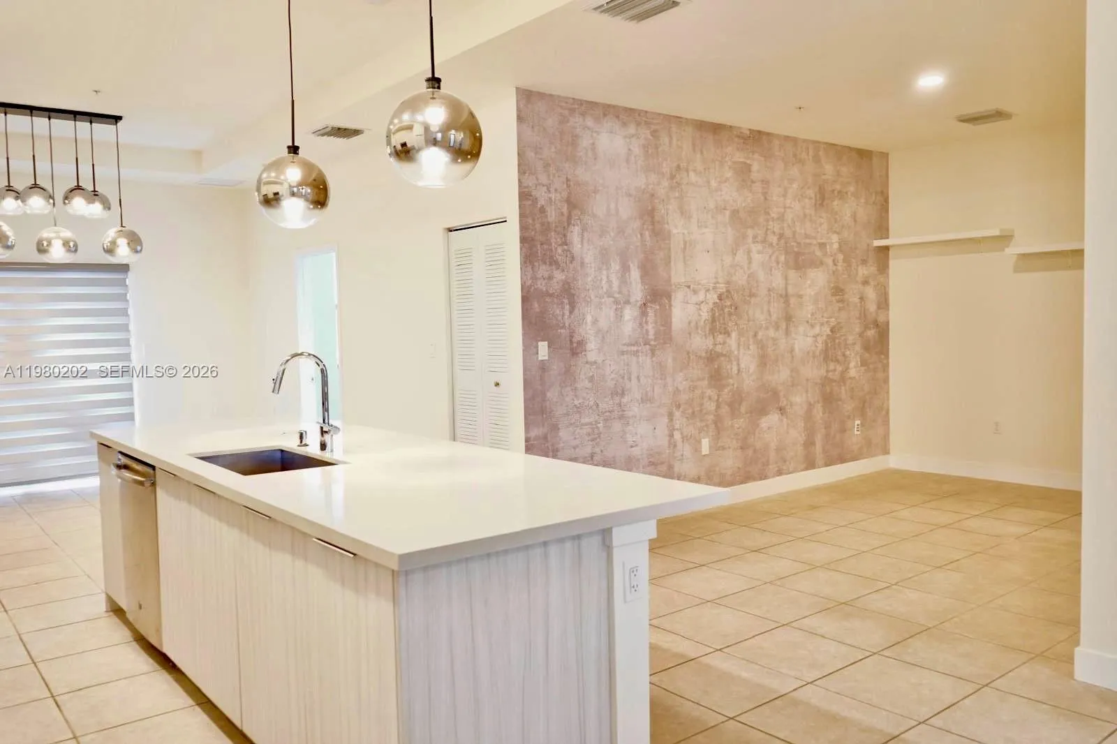 7925 Nw 104th Ave 32, Doral, Florida 33178, Doral, Florida 33178, 2 Bedrooms Bedrooms, ,2 BathroomsBathrooms,Residential Lease,For Rent,7925 Nw 104th Ave 32, Doral, Florida 33178,A11980202