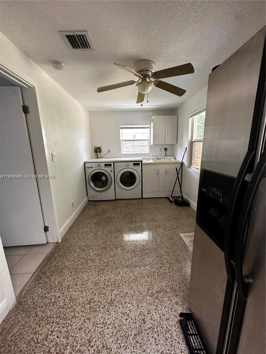 1561 Ne 29th St, Pompano Beach, Florida 33064, Pompano Beach, Florida 33064, 3 Bedrooms Bedrooms, ,2 BathroomsBathrooms,Residential Lease,For Rent,1561 Ne 29th St, Pompano Beach, Florida 33064,A11980209
