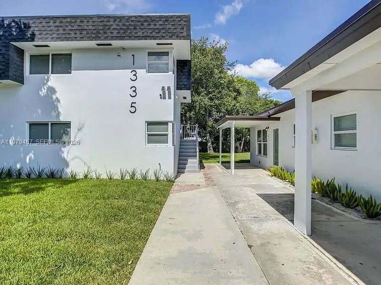 1335 Ne 5th Ave 7, Fort Lauderdale, Florida 33304, Fort Lauderdale, Florida 33304, 1 Bedroom Bedrooms, ,1 BathroomBathrooms,Residential Lease,For Rent,1335 Ne 5th Ave 7, Fort Lauderdale, Florida 33304,A11979457