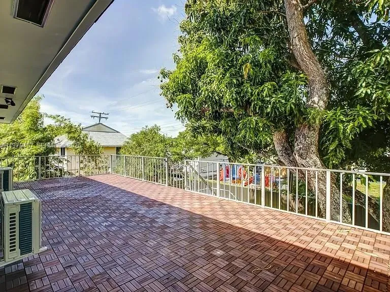 1335 Ne 5th Ave 7, Fort Lauderdale, Florida 33304, Fort Lauderdale, Florida 33304, 1 Bedroom Bedrooms, ,1 BathroomBathrooms,Residential Lease,For Rent,1335 Ne 5th Ave 7, Fort Lauderdale, Florida 33304,A11979457