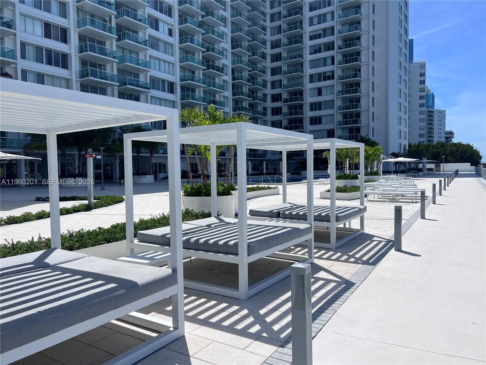 1000 West Ave 432, Miami Beach, Florida 33139, Miami Beach, Florida 33139, ,1 BathroomBathrooms,Residential Lease,For Rent,1000 West Ave 432, Miami Beach, Florida 33139,A11980201