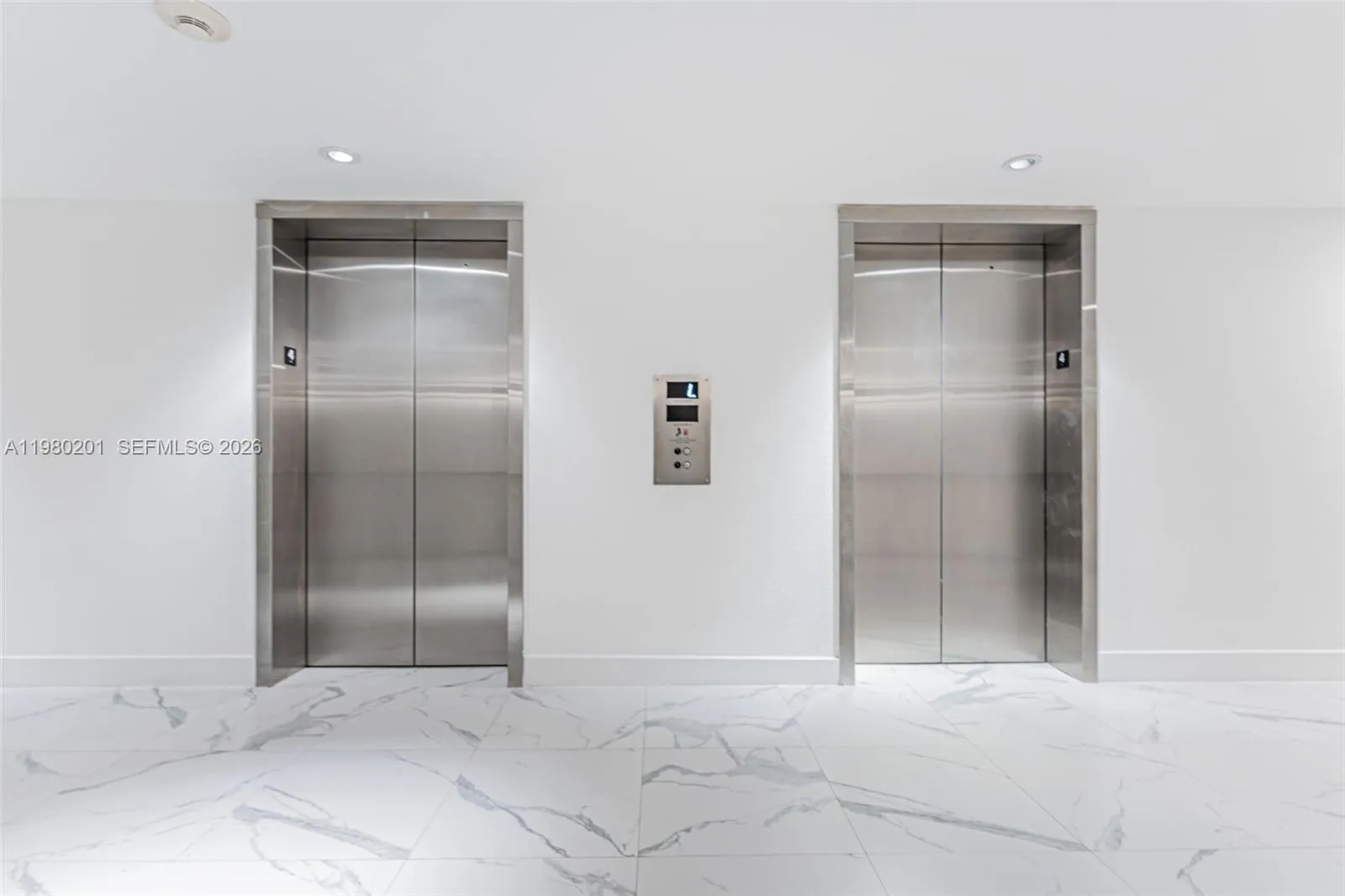 1000 West Ave 432, Miami Beach, Florida 33139, Miami Beach, Florida 33139, ,1 BathroomBathrooms,Residential Lease,For Rent,1000 West Ave 432, Miami Beach, Florida 33139,A11980201