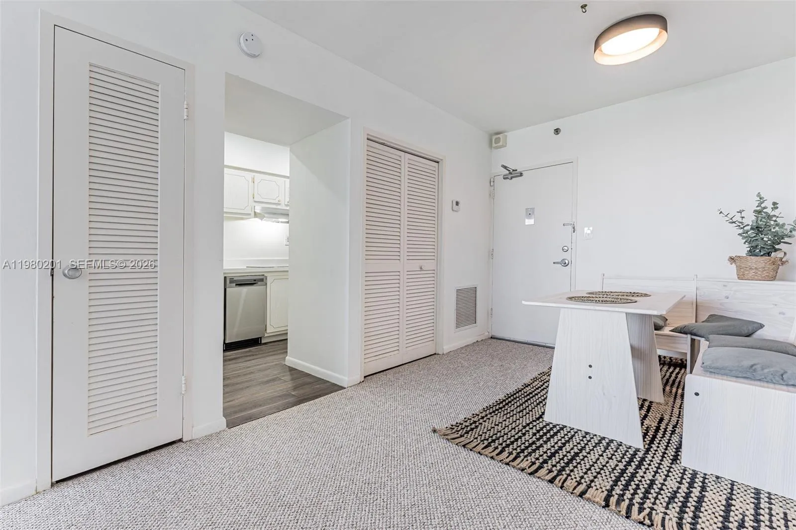 1000 West Ave 432, Miami Beach, Florida 33139, Miami Beach, Florida 33139, ,1 BathroomBathrooms,Residential Lease,For Rent,1000 West Ave 432, Miami Beach, Florida 33139,A11980201