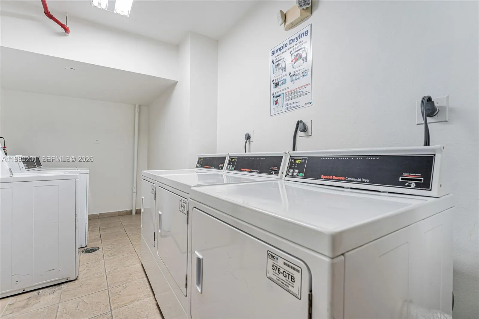 1000 West Ave 432, Miami Beach, Florida 33139, Miami Beach, Florida 33139, ,1 BathroomBathrooms,Residential Lease,For Rent,1000 West Ave 432, Miami Beach, Florida 33139,A11980201