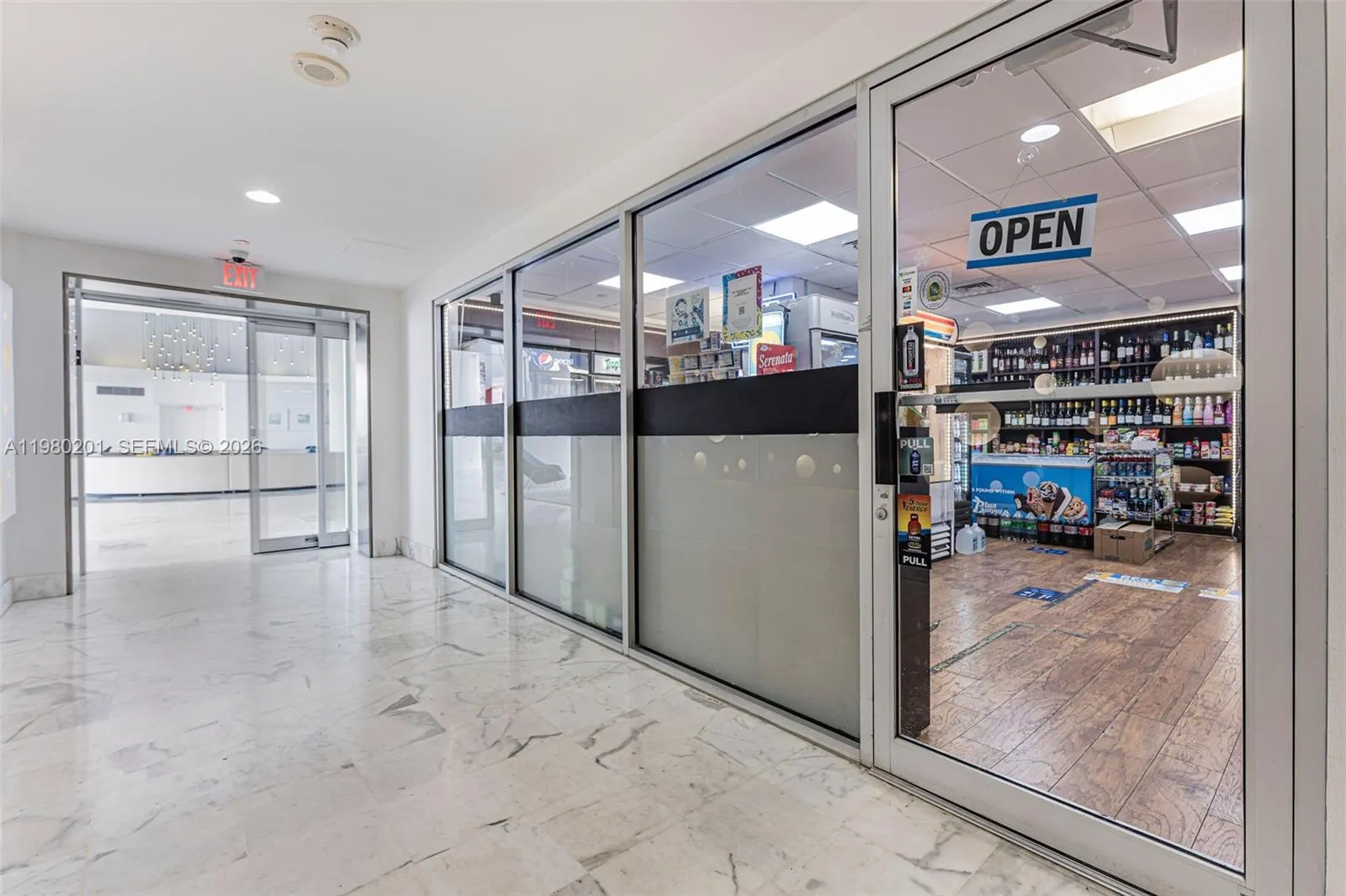 1000 West Ave 432, Miami Beach, Florida 33139, Miami Beach, Florida 33139, ,1 BathroomBathrooms,Residential Lease,For Rent,1000 West Ave 432, Miami Beach, Florida 33139,A11980201