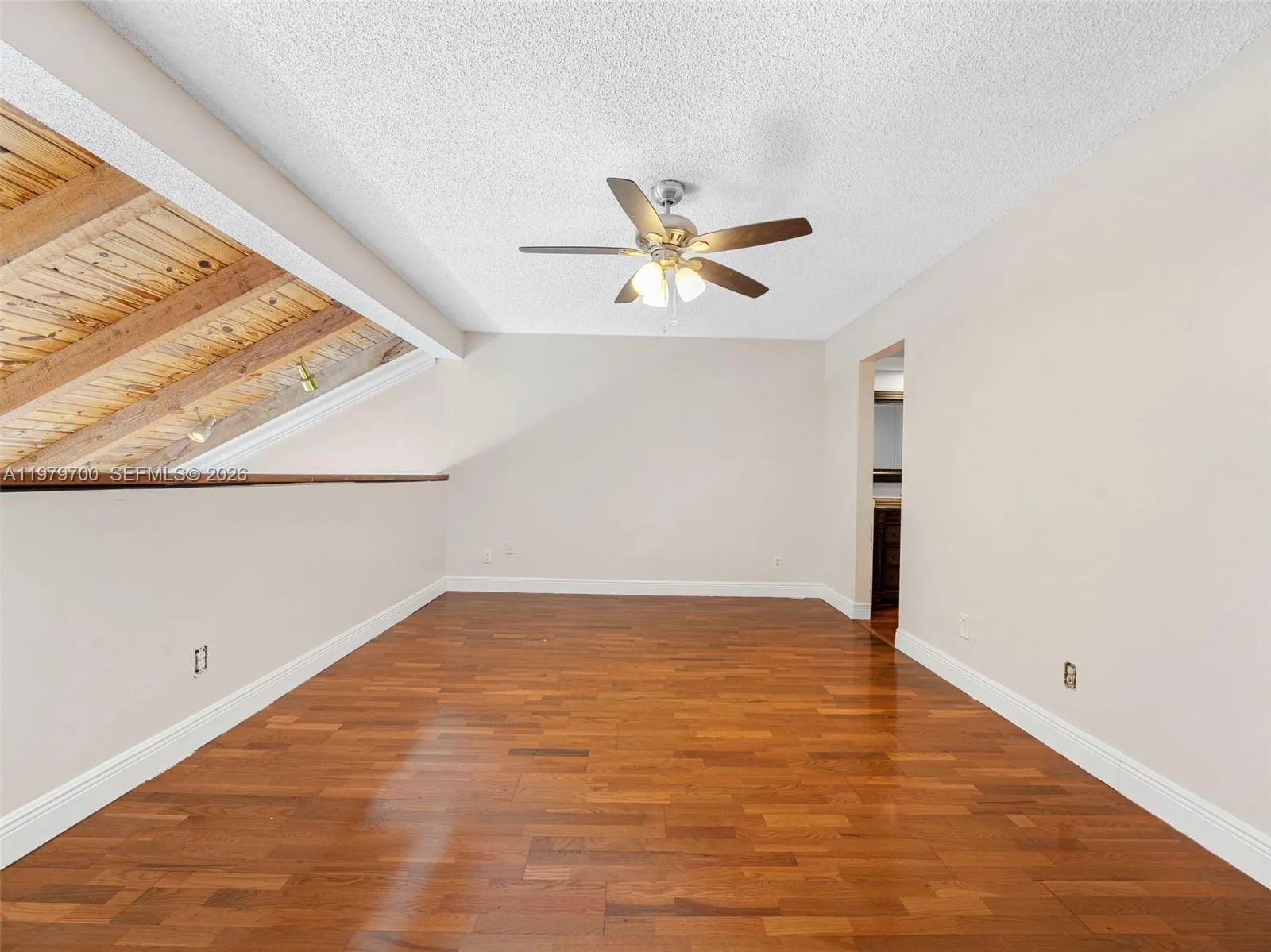 12259 Nw 11th St, Pembroke Pines, Florida 33026, Pembroke Pines, Florida 33026, 3 Bedrooms Bedrooms, ,2 BathroomsBathrooms,Residential,For Sale,12259 Nw 11th St, Pembroke Pines, Florida 33026,A11979700