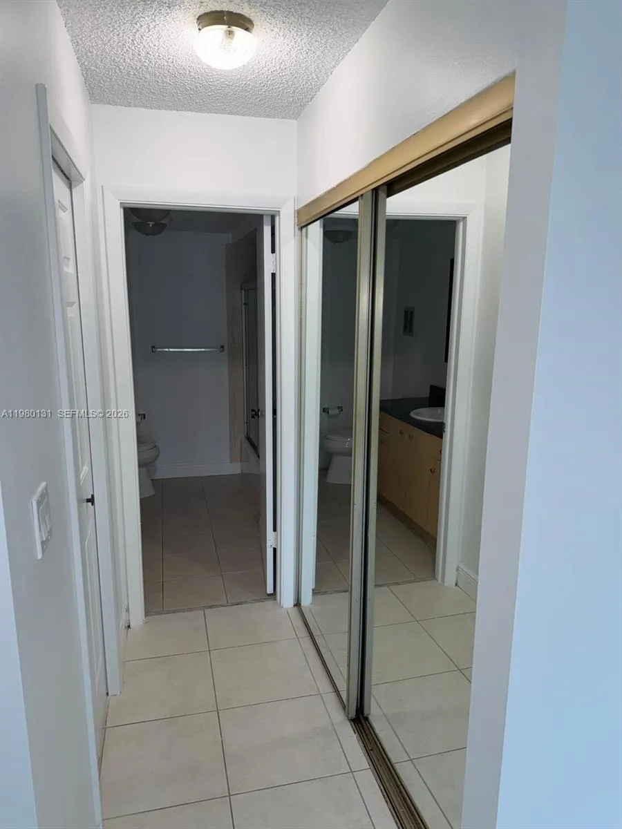 Weston, Florida 33326, 2 Bedrooms Bedrooms, ,2 BathroomsBathrooms,Residential,For Sale,A11980131