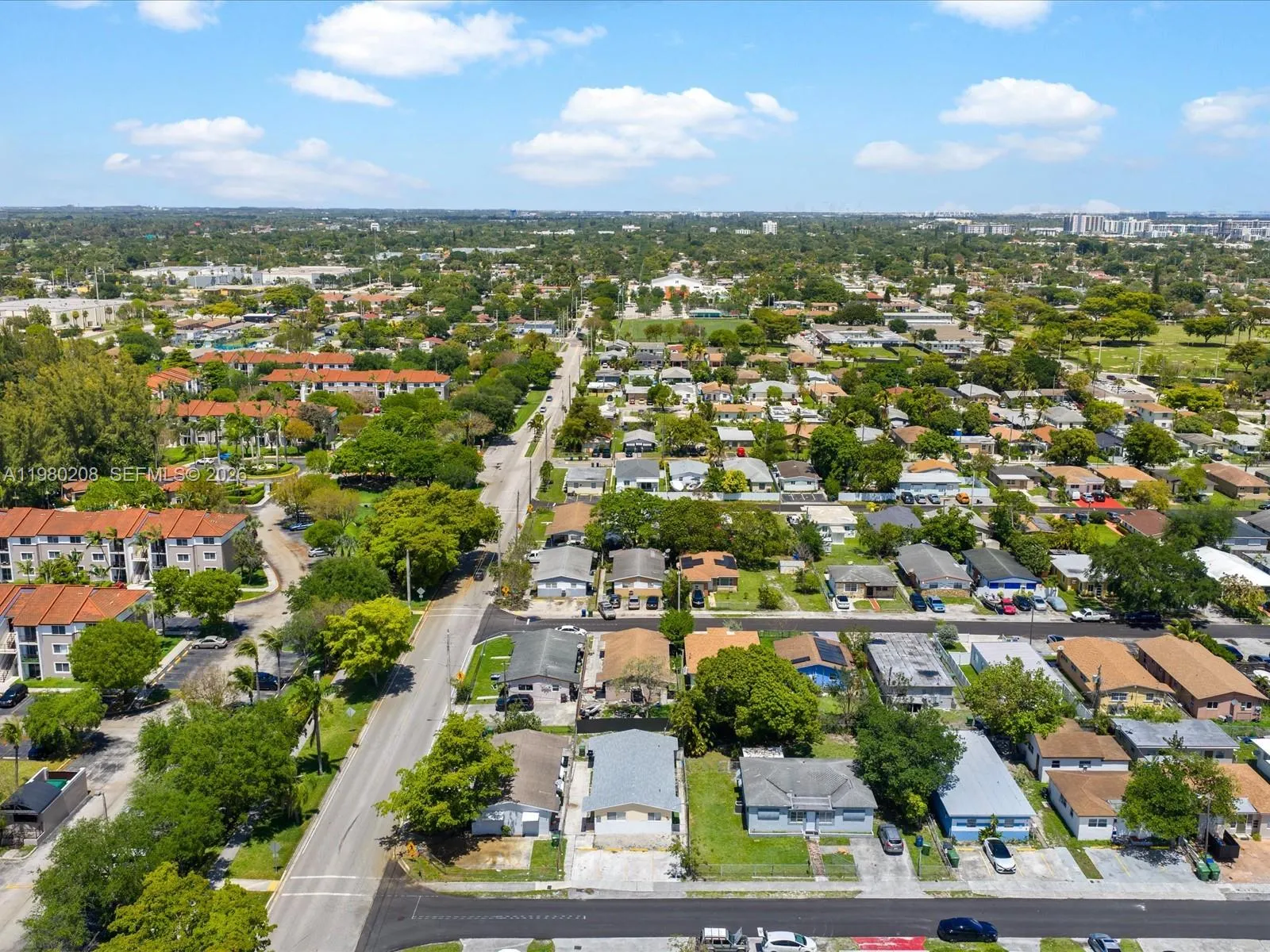 752 Nw 3rd Ct, Hallandale Beach, Florida 33009, Hallandale Beach, Florida 33009, ,Residential Income,For Sale,752 Nw 3rd Ct, Hallandale Beach, Florida 33009,A11980208