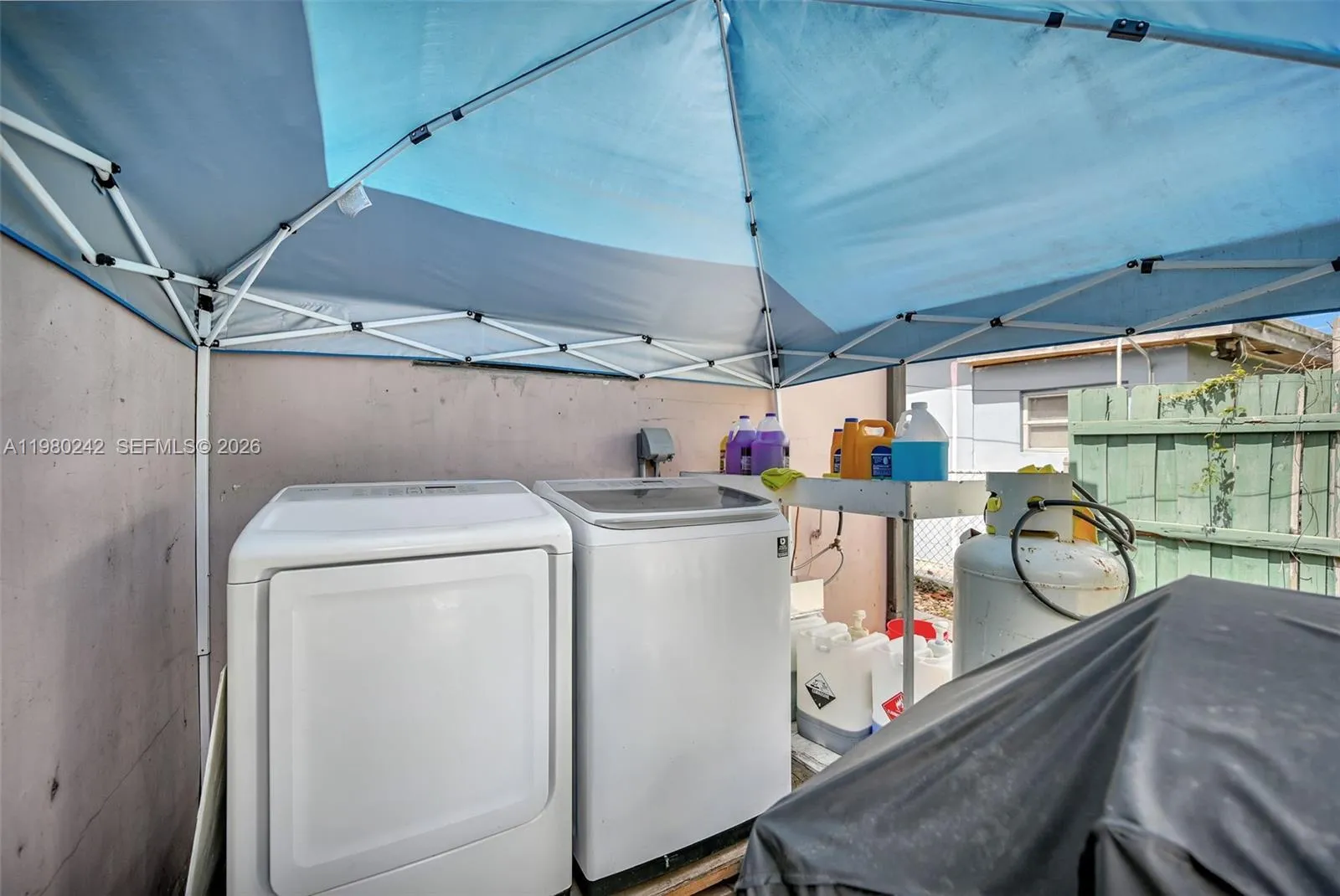 1811 Utopia Dr, Miramar, Florida 33023, Miramar, Florida 33023, 3 Bedrooms Bedrooms, ,2 BathroomsBathrooms,Residential,For Sale,1811 Utopia Dr, Miramar, Florida 33023,A11980242