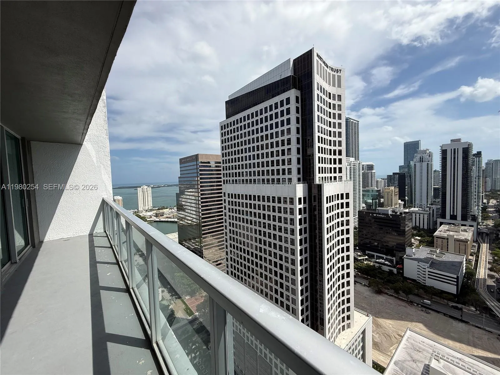 55 Se 6th St 3804, Miami, Florida 33131, Miami, Florida 33131, 1 Bedroom Bedrooms, ,1 BathroomBathrooms,Residential Lease,For Rent,55 Se 6th St 3804, Miami, Florida 33131,A11980254