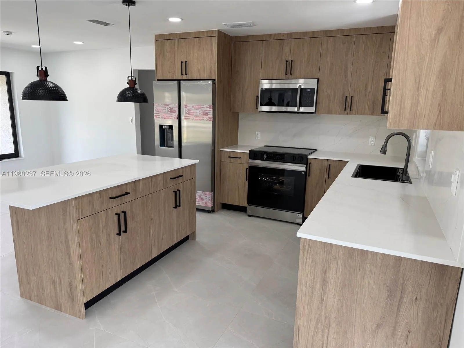 4020 Nw 93rd Way, Sunrise, Florida 33351, Sunrise, Florida 33351, 3 Bedrooms Bedrooms, ,2 BathroomsBathrooms,Residential,For Sale,4020 Nw 93rd Way, Sunrise, Florida 33351,A11980237