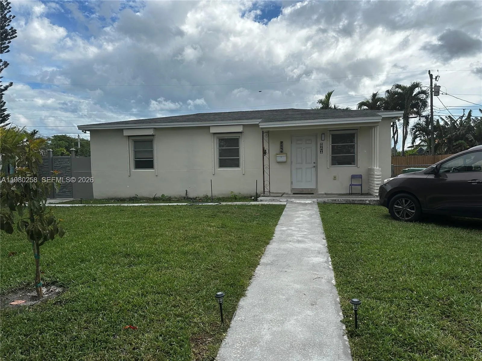 7540 Sw 37th St, Miami, Florida 33155, Miami, Florida 33155, 3 Bedrooms Bedrooms, ,2 BathroomsBathrooms,Residential,For Sale,7540 Sw 37th St, Miami, Florida 33155,A11980258