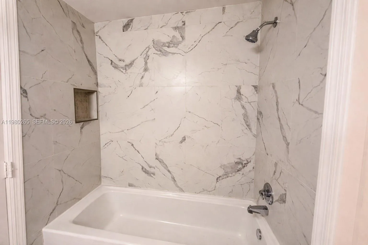 2135 Madeira Dr 2135, Weston, Florida 33327, Weston, Florida 33327, 3 Bedrooms Bedrooms, ,2 BathroomsBathrooms,Residential Lease,For Rent,2135 Madeira Dr 2135, Weston, Florida 33327,A11980265