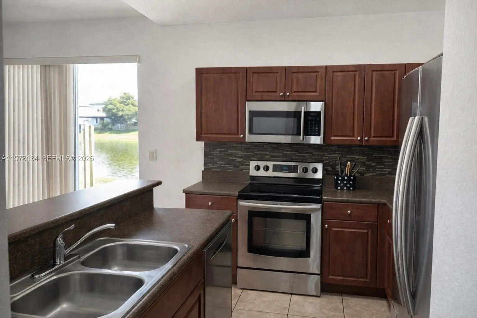 3065 Se 1st Dr 4, Homestead, Florida 33033, Homestead, Florida 33033, 3 Bedrooms Bedrooms, ,2 BathroomsBathrooms,Residential Lease,For Rent,3065 Se 1st Dr 4, Homestead, Florida 33033,A11978134