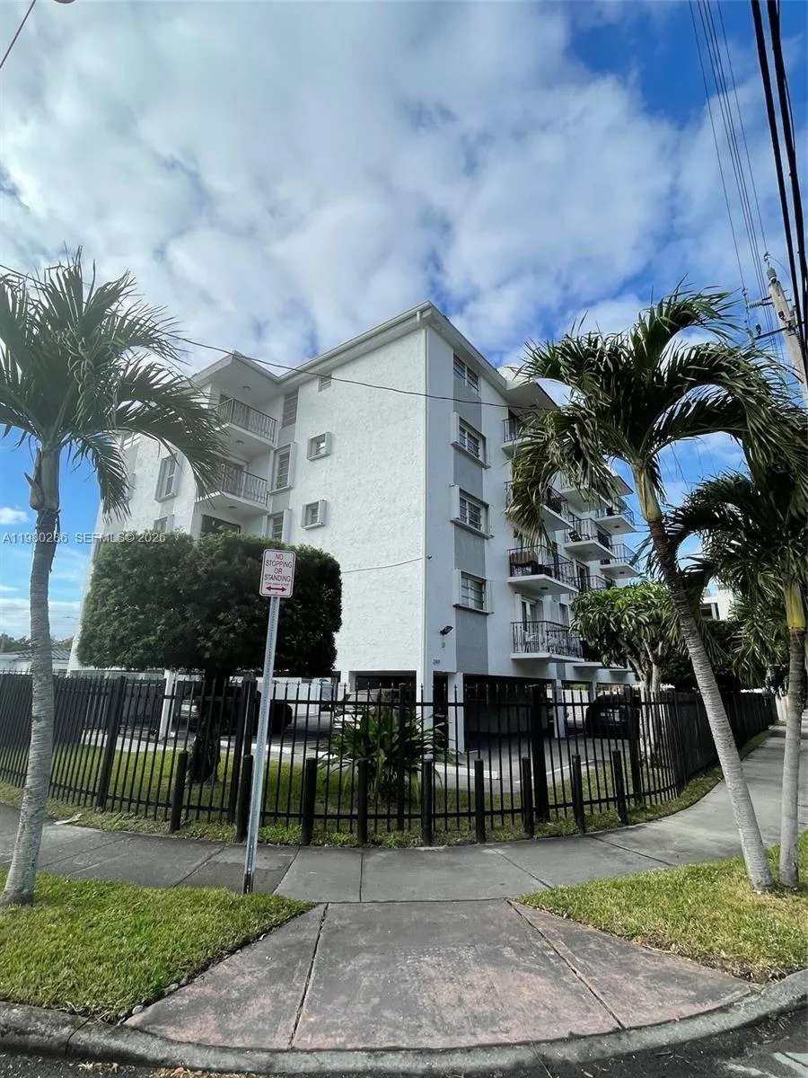 2500 Sw 6th St 404, Miami, Florida 33135, Miami, Florida 33135, 1 Bedroom Bedrooms, ,1 BathroomBathrooms,Residential Lease,For Rent,2500 Sw 6th St 404, Miami, Florida 33135,A11980286 2500 Sw 6th St 404, Miami, Florida 33135, Miami, Florida 33135, 1 Bedroom Bedrooms, ,1 BathroomBathrooms,Residential Lease,For Rent,2500 Sw 6th St 404, Miami, Florida 33135,A11980286