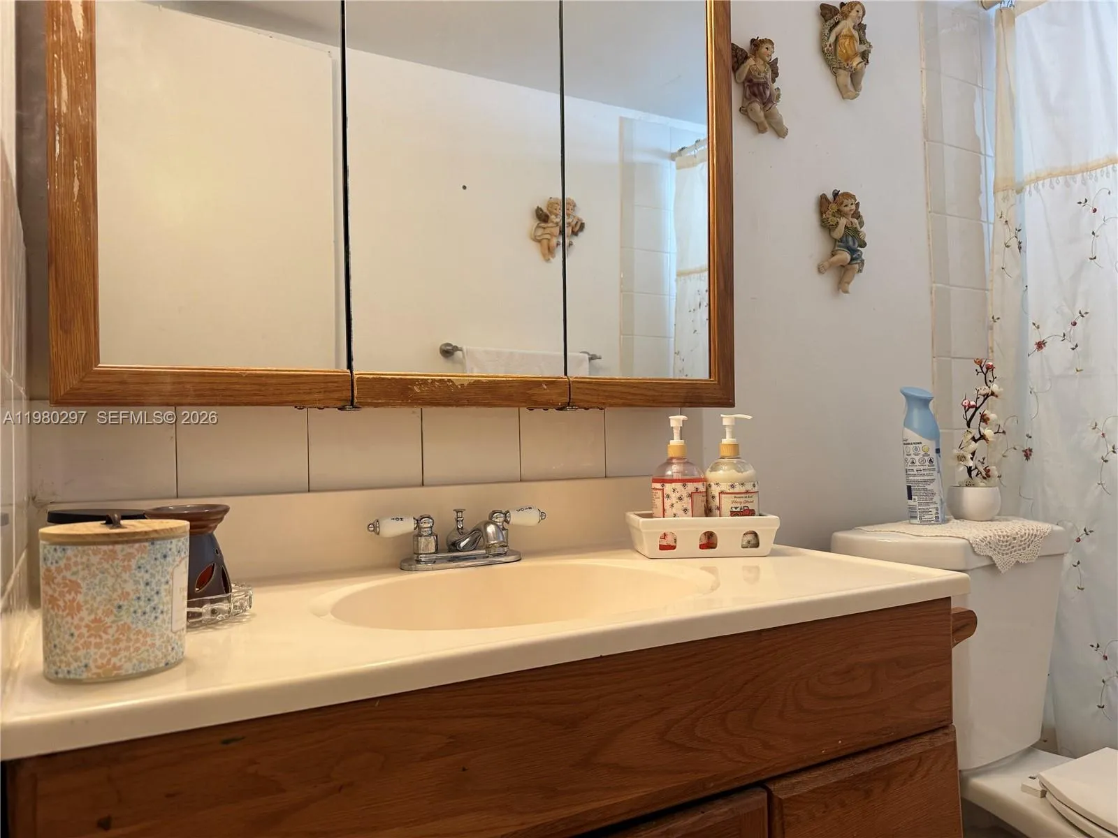 6507 Winfield Blvd 111ac, Margate, Florida 33063, Margate, Florida 33063, 2 Bedrooms Bedrooms, ,2 BathroomsBathrooms,Residential,For Sale,6507 Winfield Blvd 111ac, Margate, Florida 33063,A11980297