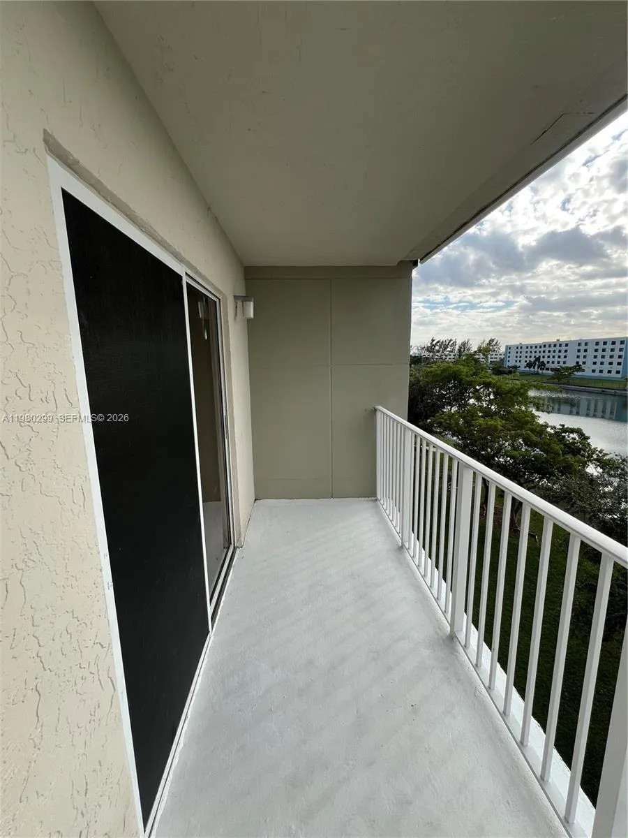 8260 Sw 210th St 302, Cutler Bay, Florida 33189, Cutler Bay, Florida 33189, 2 Bedrooms Bedrooms, ,2 BathroomsBathrooms,Residential,For Sale,8260 Sw 210th St 302, Cutler Bay, Florida 33189,A11980299