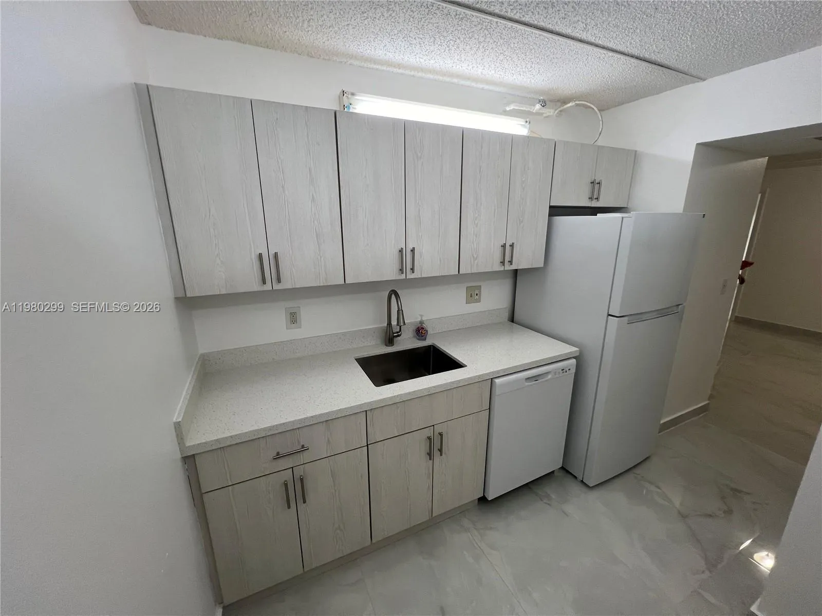 8260 Sw 210th St 302, Cutler Bay, Florida 33189, Cutler Bay, Florida 33189, 2 Bedrooms Bedrooms, ,2 BathroomsBathrooms,Residential,For Sale,8260 Sw 210th St 302, Cutler Bay, Florida 33189,A11980299