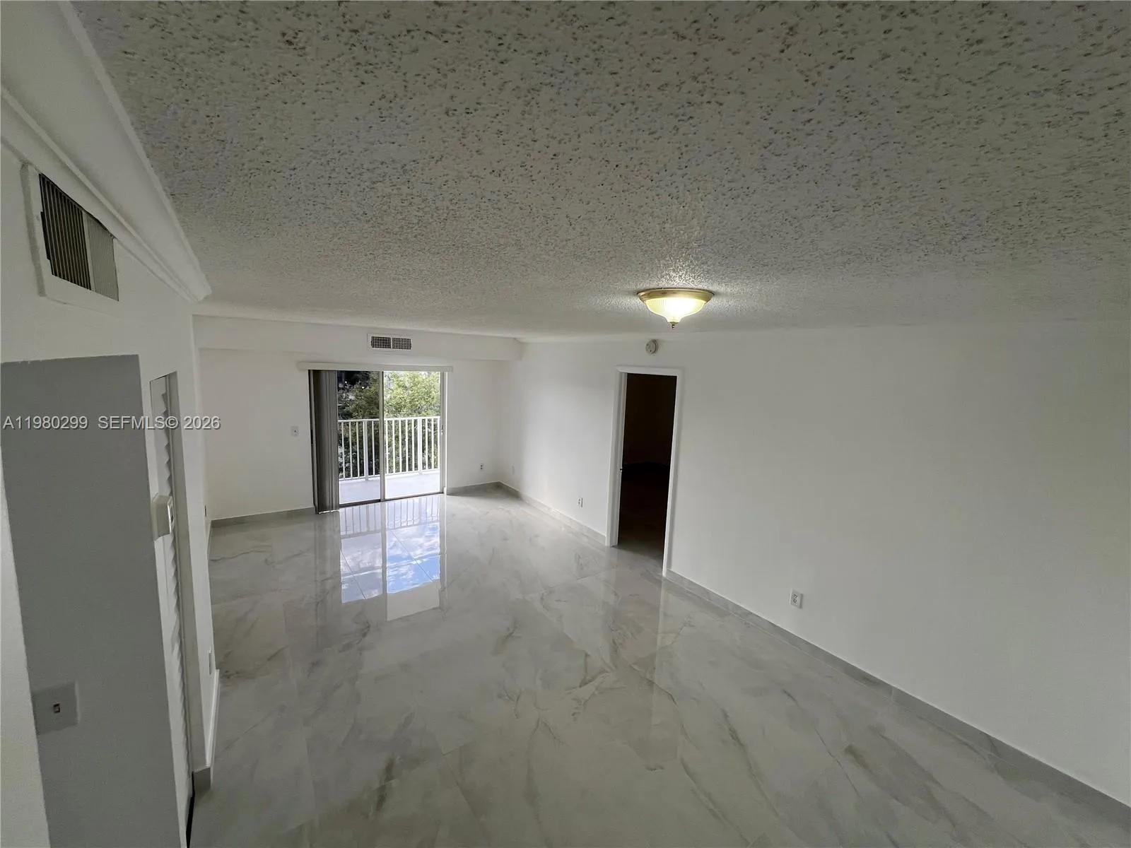 8260 Sw 210th St 302, Cutler Bay, Florida 33189, Cutler Bay, Florida 33189, 2 Bedrooms Bedrooms, ,2 BathroomsBathrooms,Residential,For Sale,8260 Sw 210th St 302, Cutler Bay, Florida 33189,A11980299