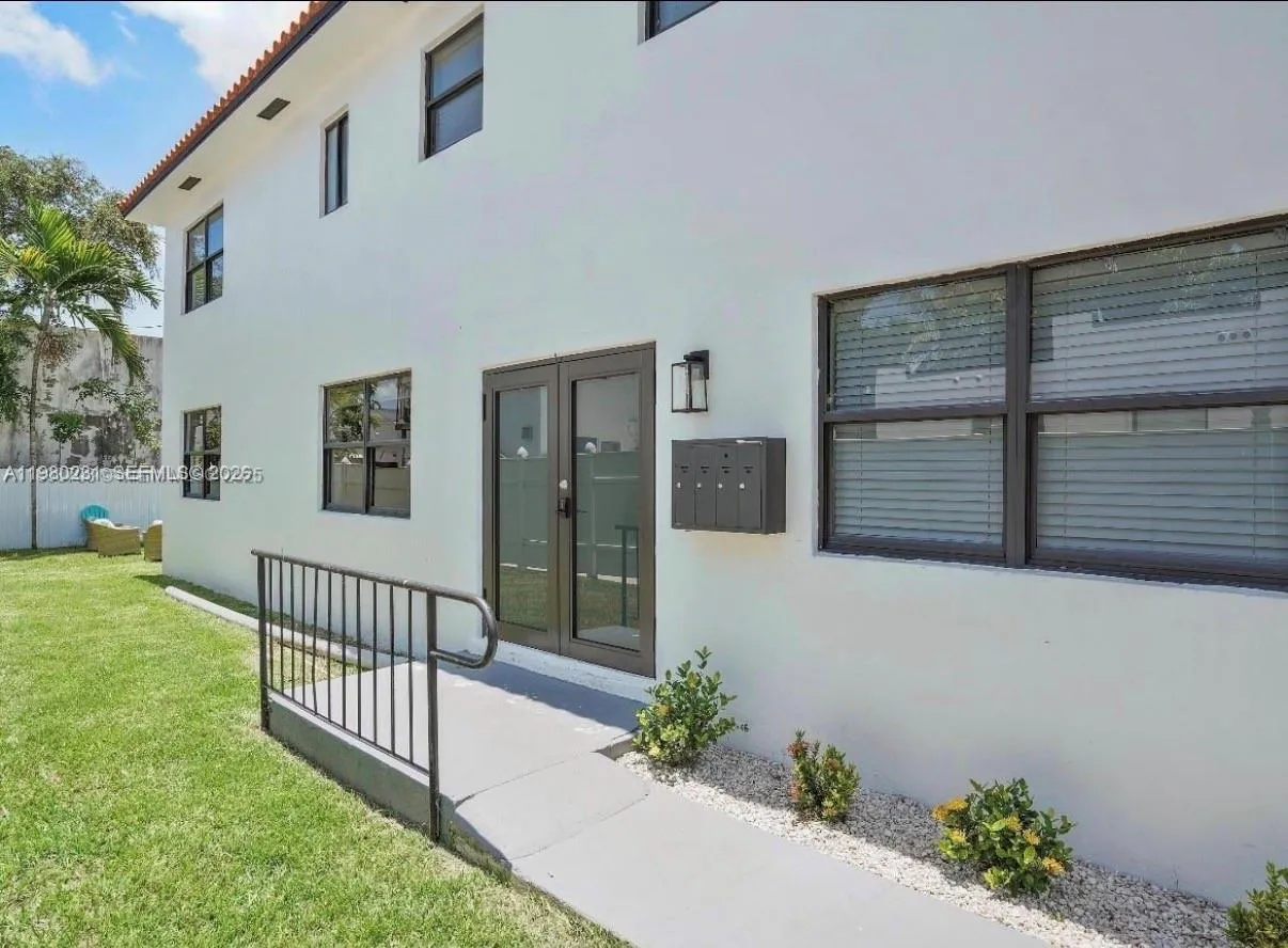 584 Nw 30th St, Miami, Florida 33127, Miami, Florida 33127, ,Residential Income,For Sale,584 Nw 30th St, Miami, Florida 33127,A11980231